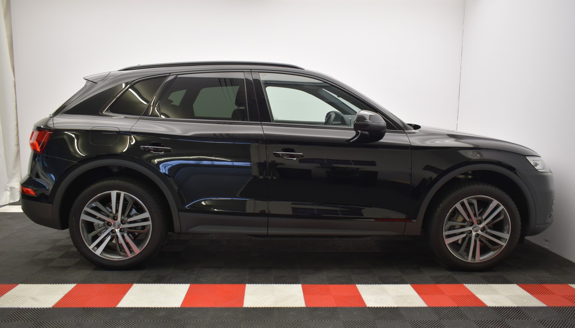 AUDI Q5 50 TDI sport quattro tiptronic-image-13