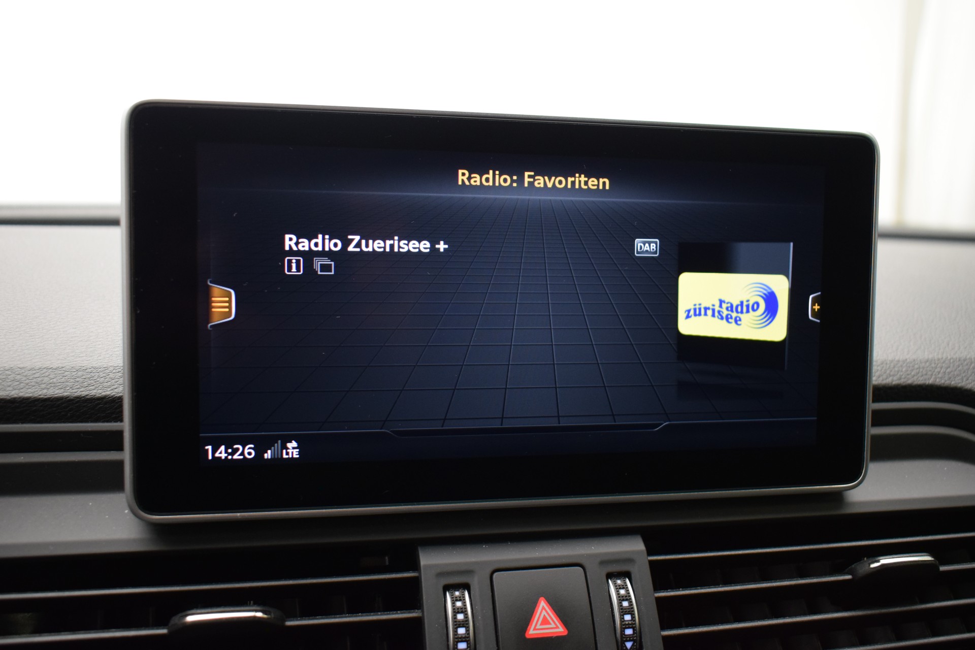 AUDI Q5 50 TDI sport quattro tiptronic-image-24