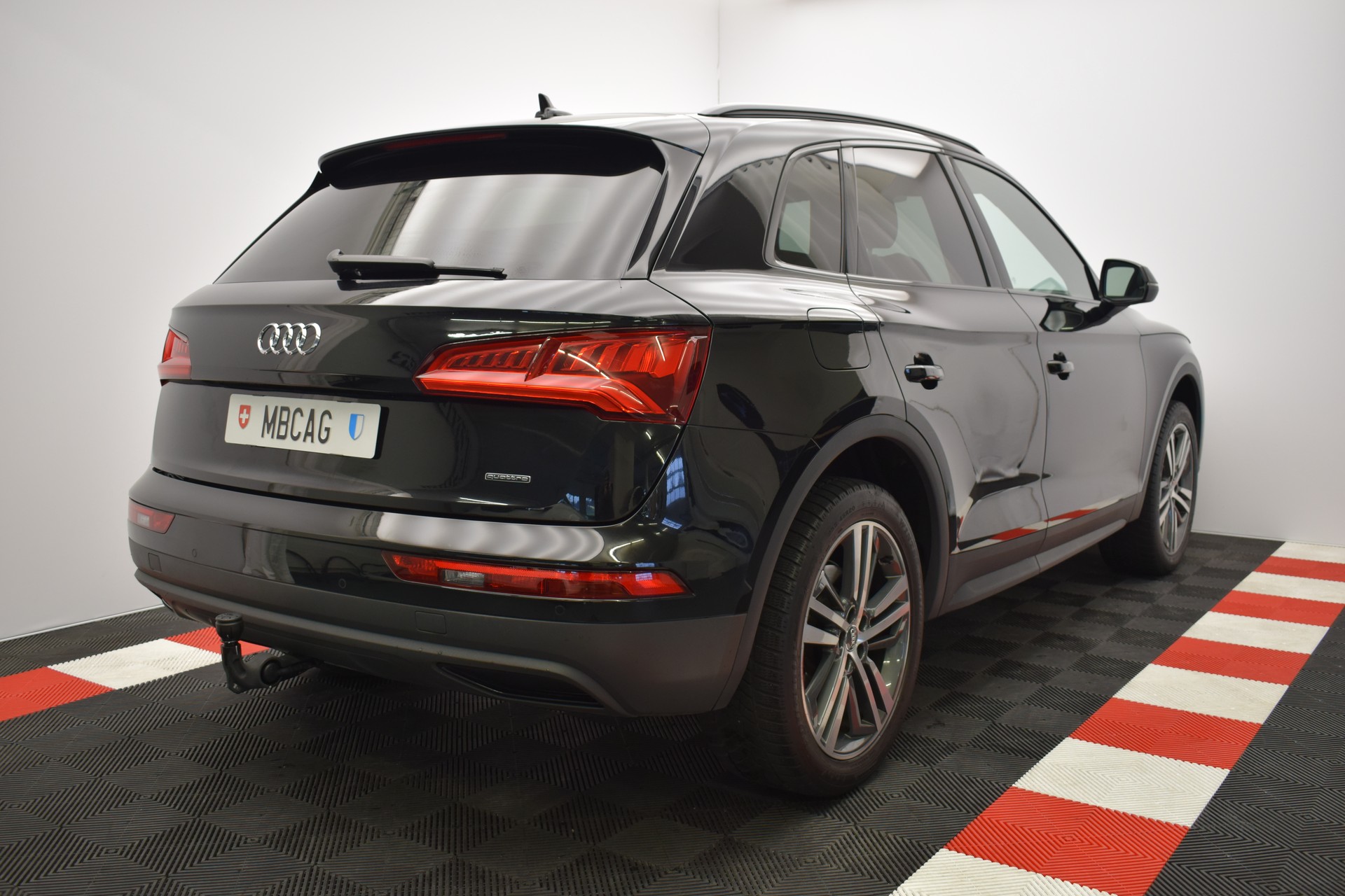 AUDI Q5 50 TDI sport quattro tiptronic-image-8