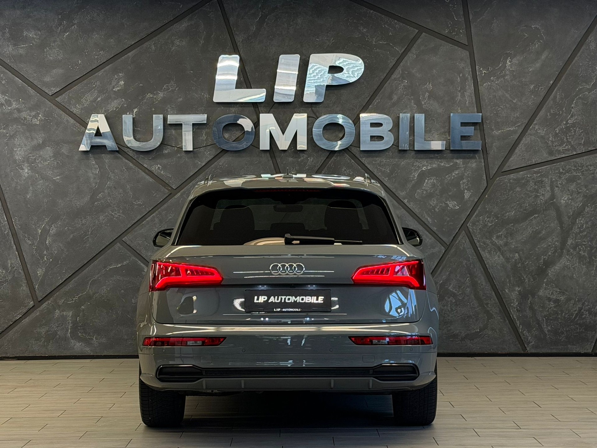 AUDI Q5 40 TDI sport quattro S-tronic-image-6