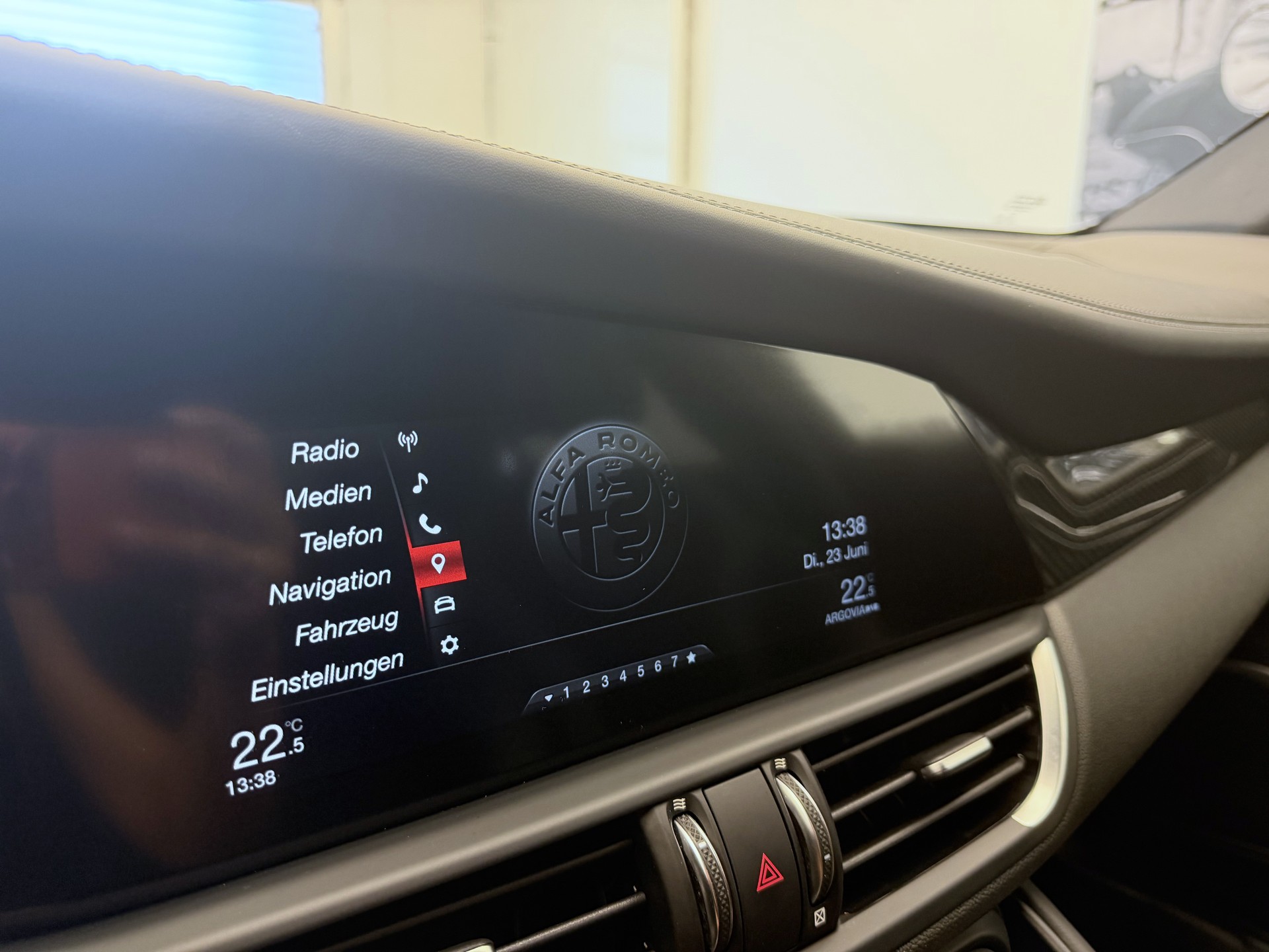 ALFA ROMEO Giulia 2.0 Veloce Q4 Automatic-image-13