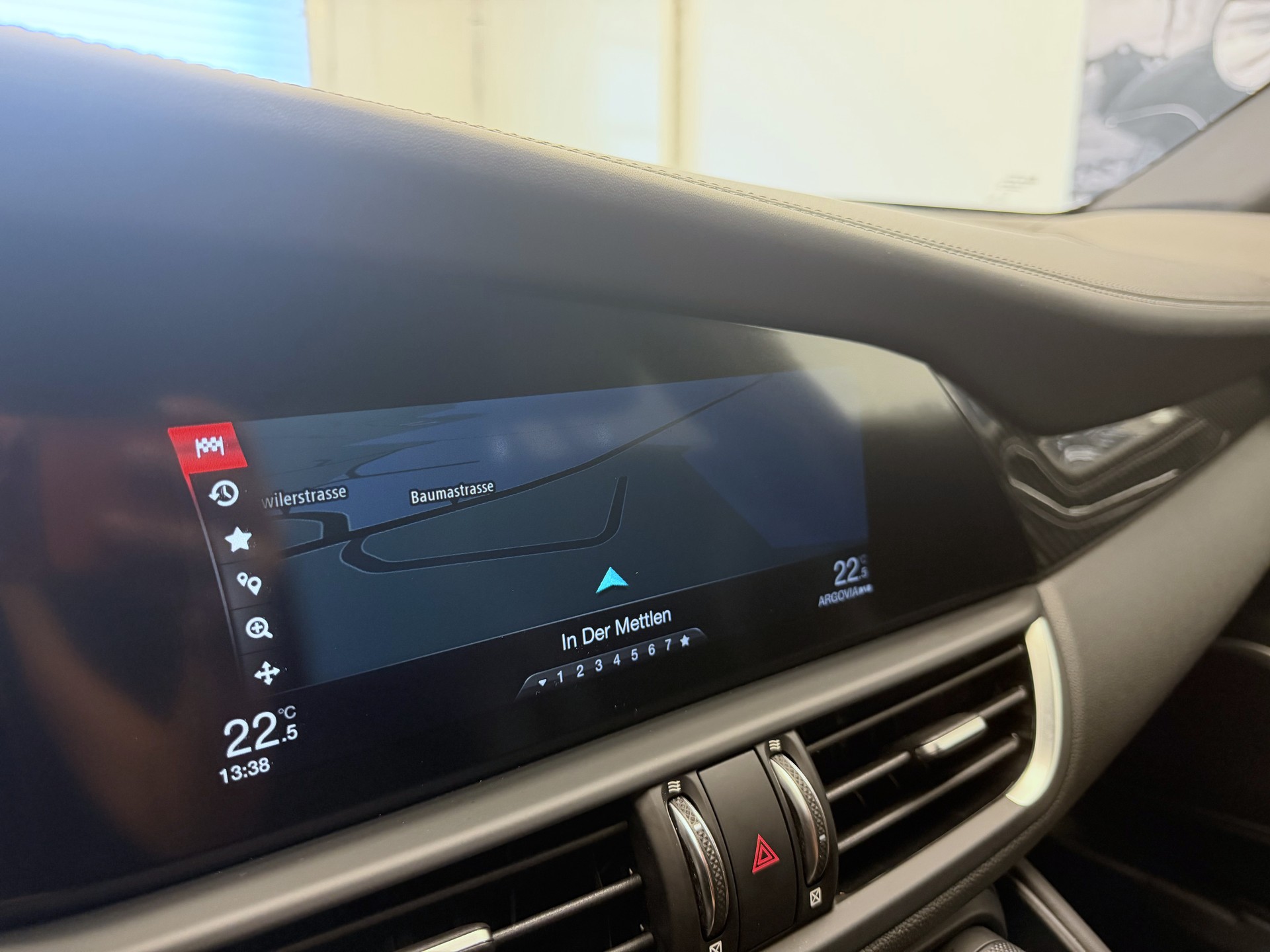 ALFA ROMEO Giulia 2.0 Veloce Q4 Automatic-image-14