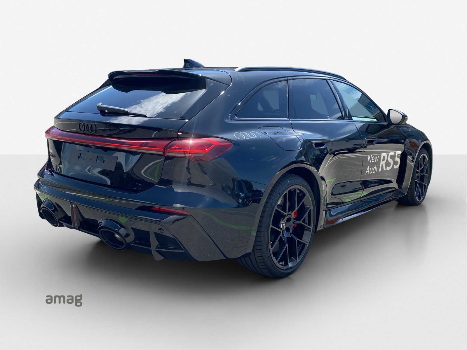 AUDI RS 5 Avant TFSI 470 kW Tiptronic quattro-image-4