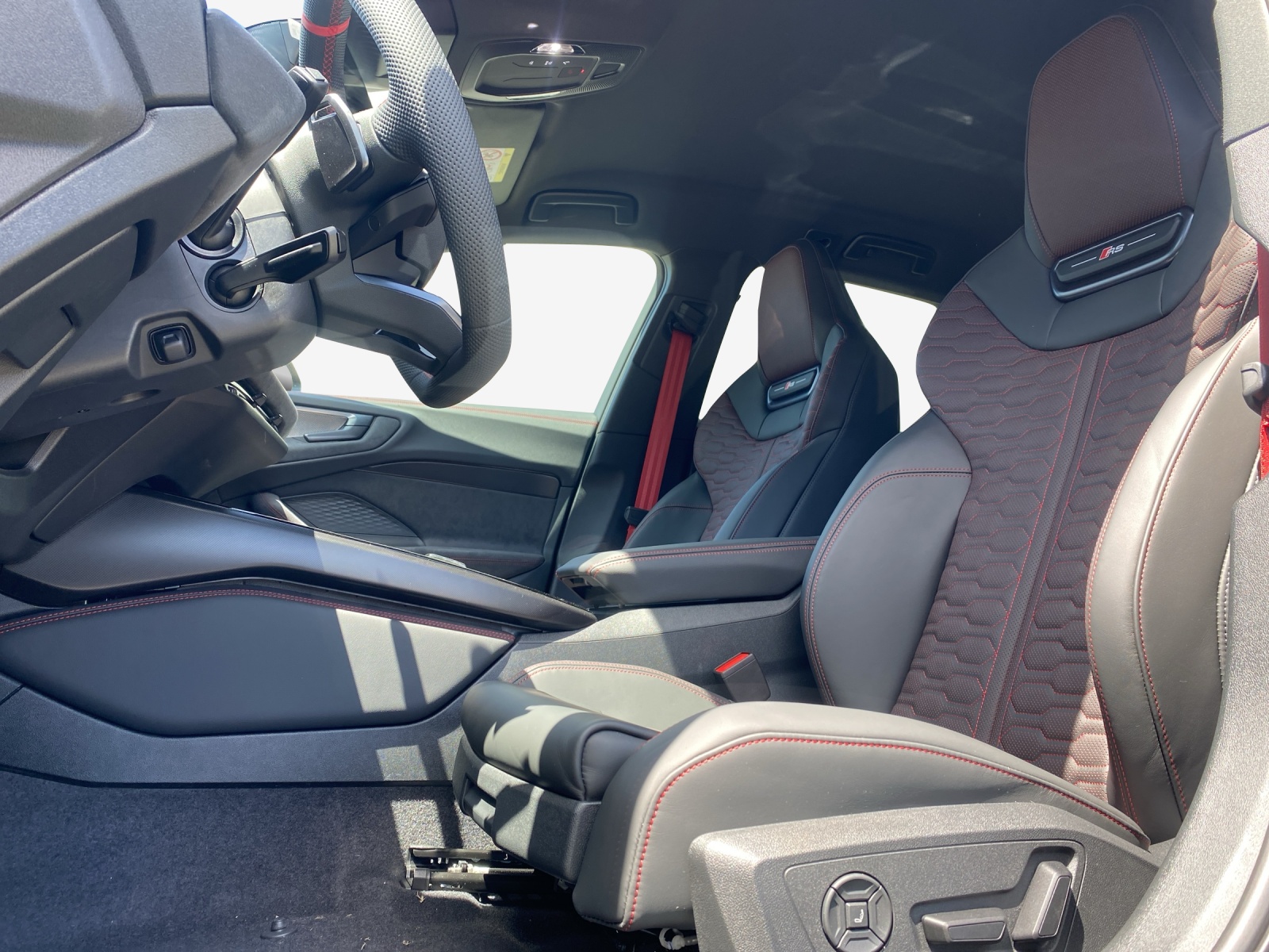 AUDI RS 5 Avant TFSI 470 kW Tiptronic quattro-image-7