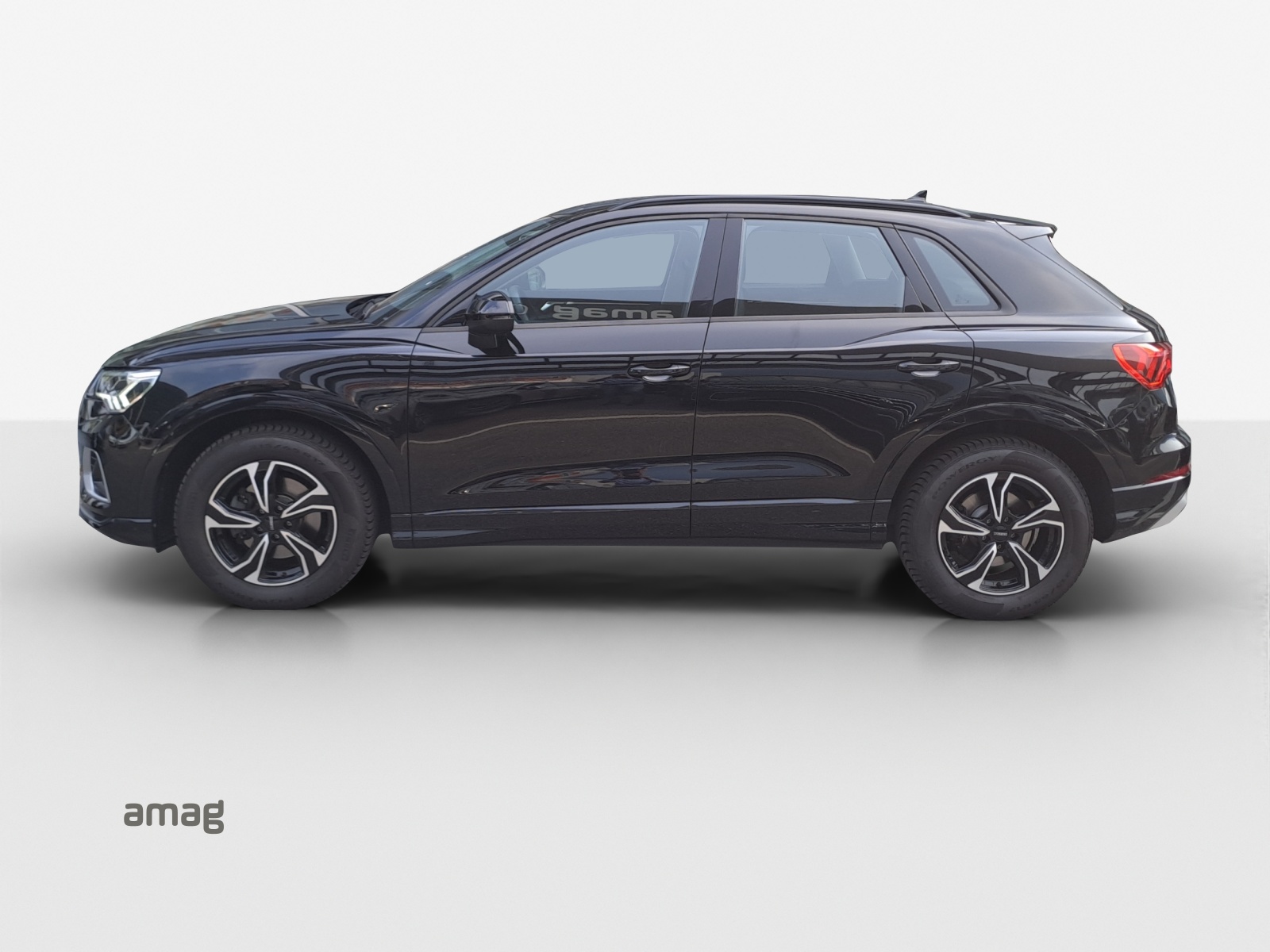 AUDI Q3 Sportback 35 TFSI Attraction S-tronic-image-1