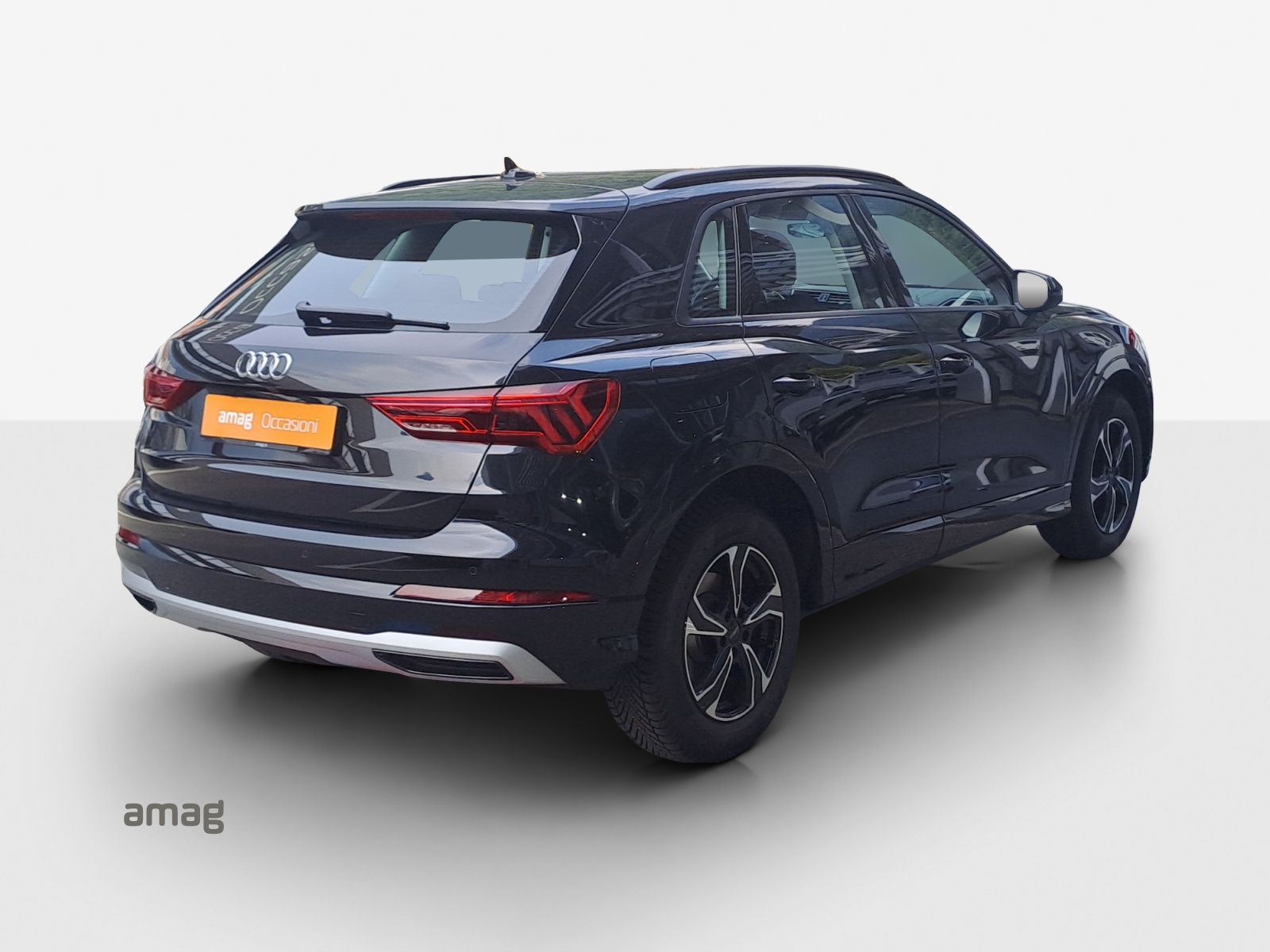 AUDI Q3 Sportback 35 TFSI Attraction S-tronic-image-4