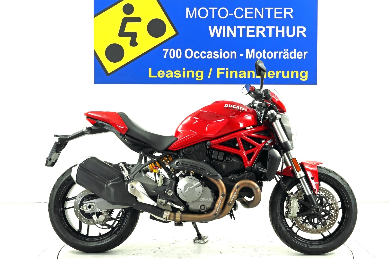 DUCATI Monster 821 ABS