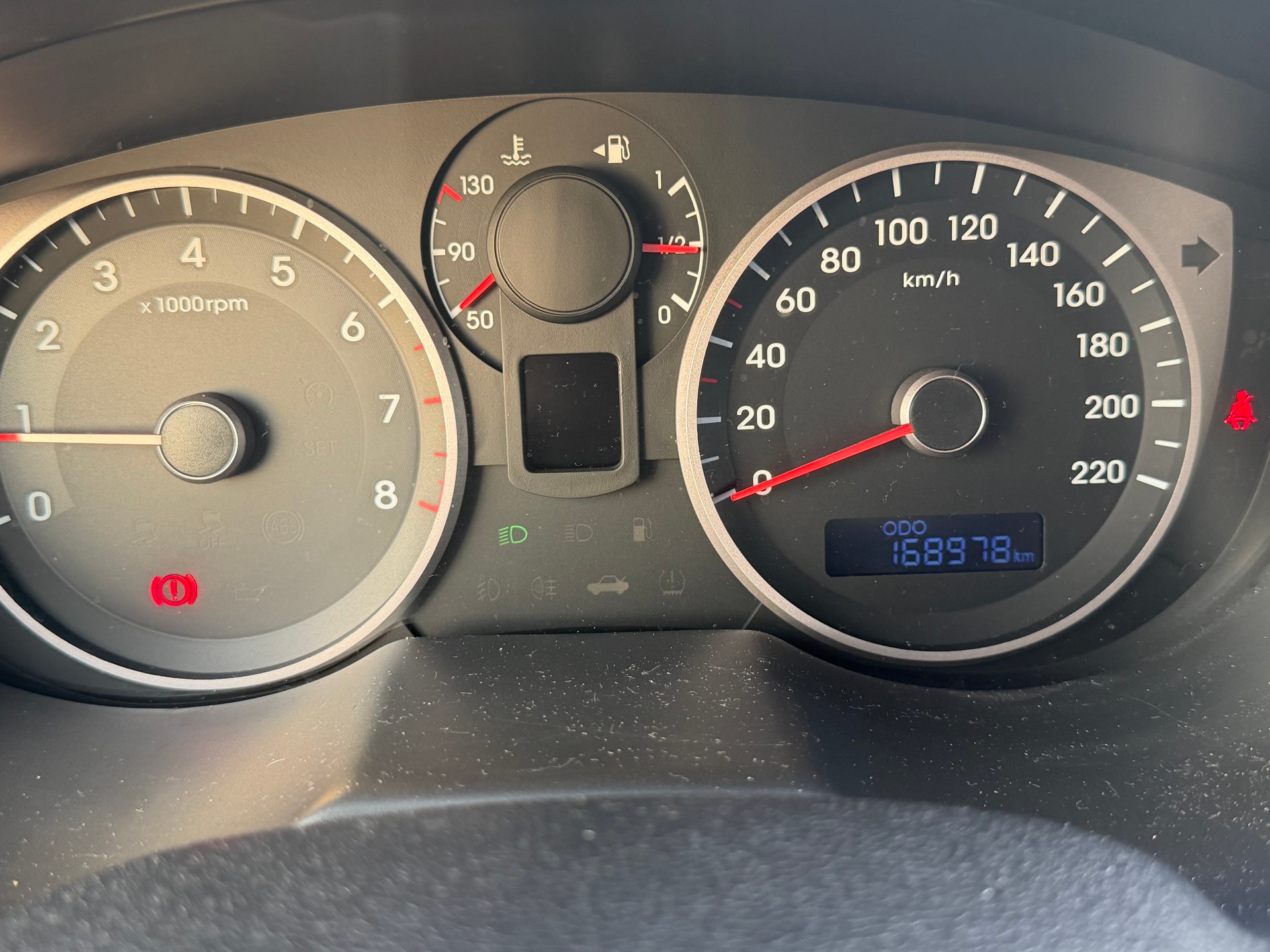 HYUNDAI i20 1.2 Comfort-image-9