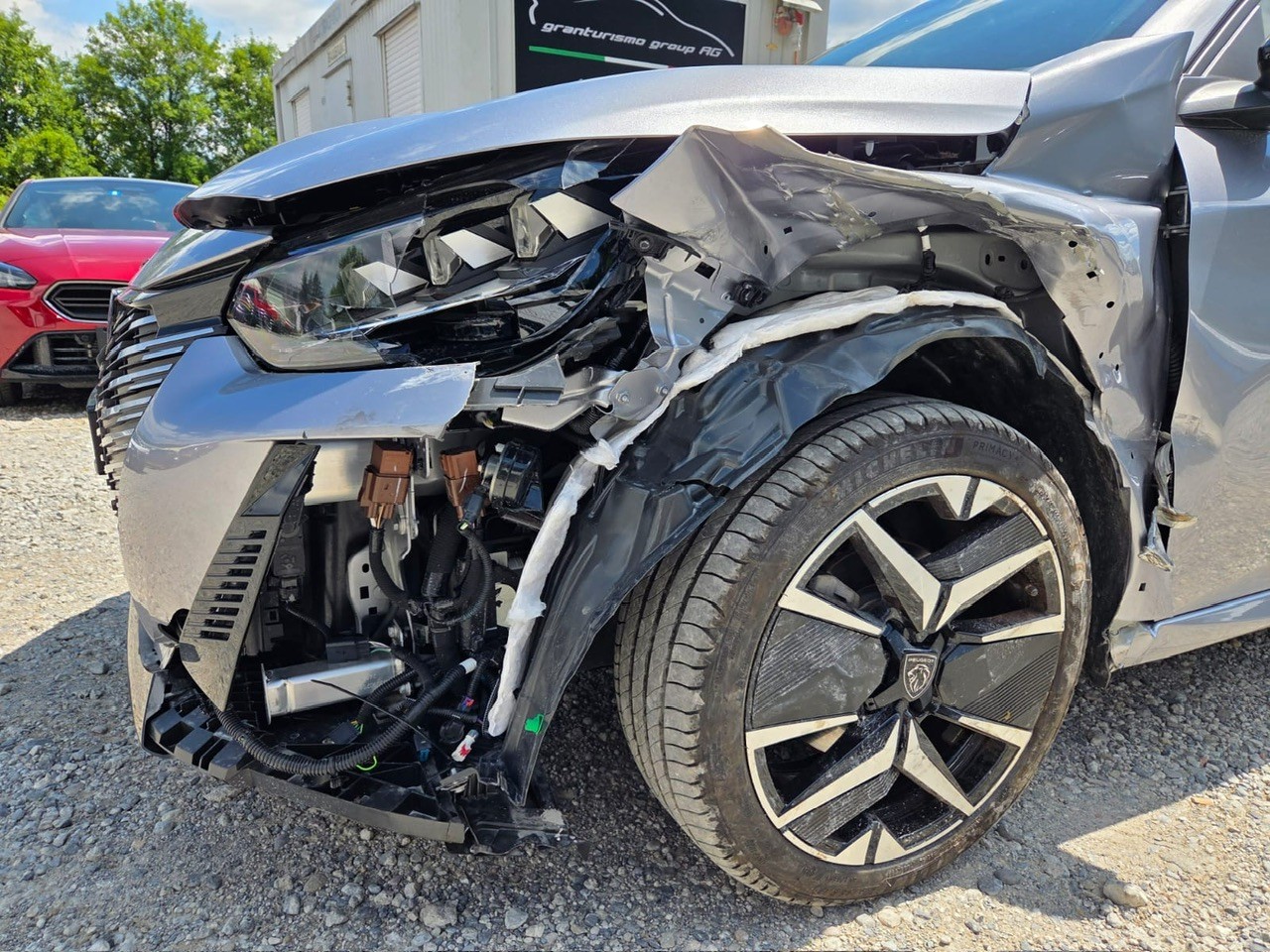 PEUGEOT 208 Elektrik 115kW GT-image-7