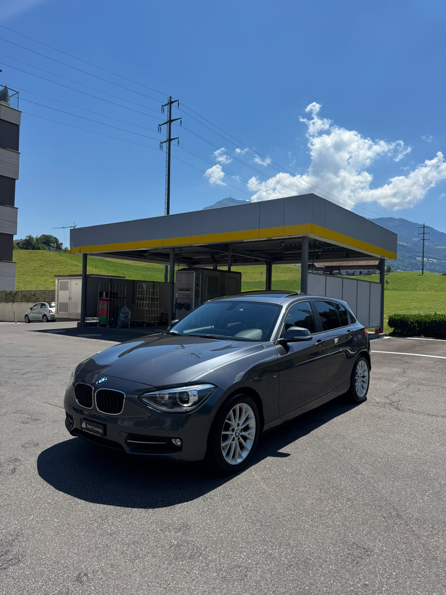 BMW 120d Sport Line Steptronic-image-2
