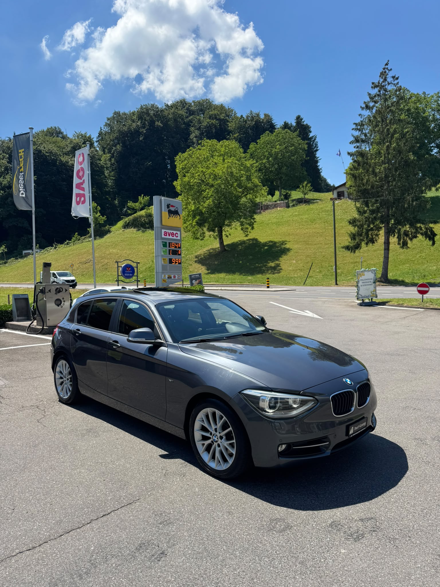 BMW 120d Sport Line Steptronic-image-0