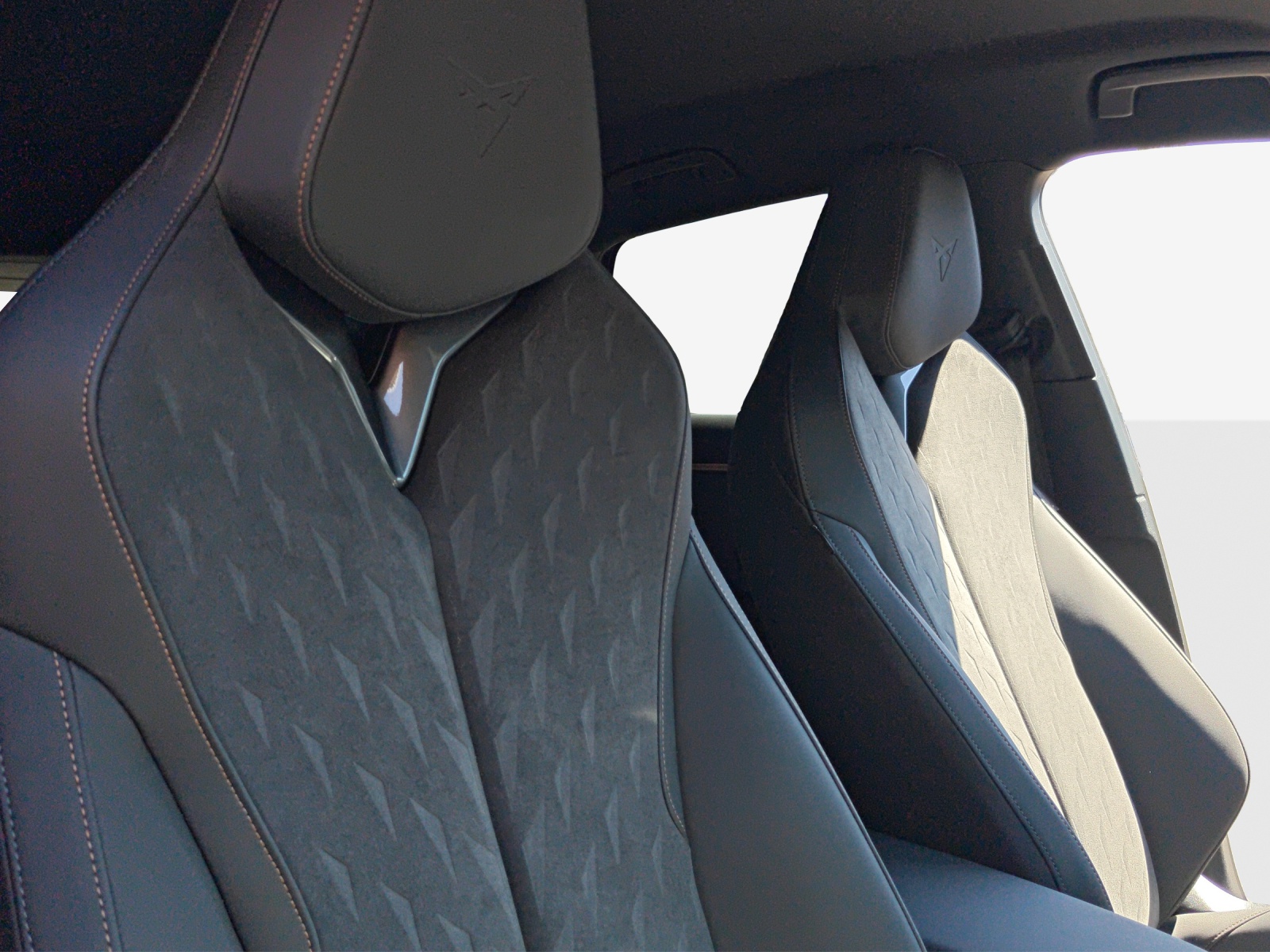 CUPRA Terramar 1.5 eHybrid Prime Edition VZ DSG-image-14
