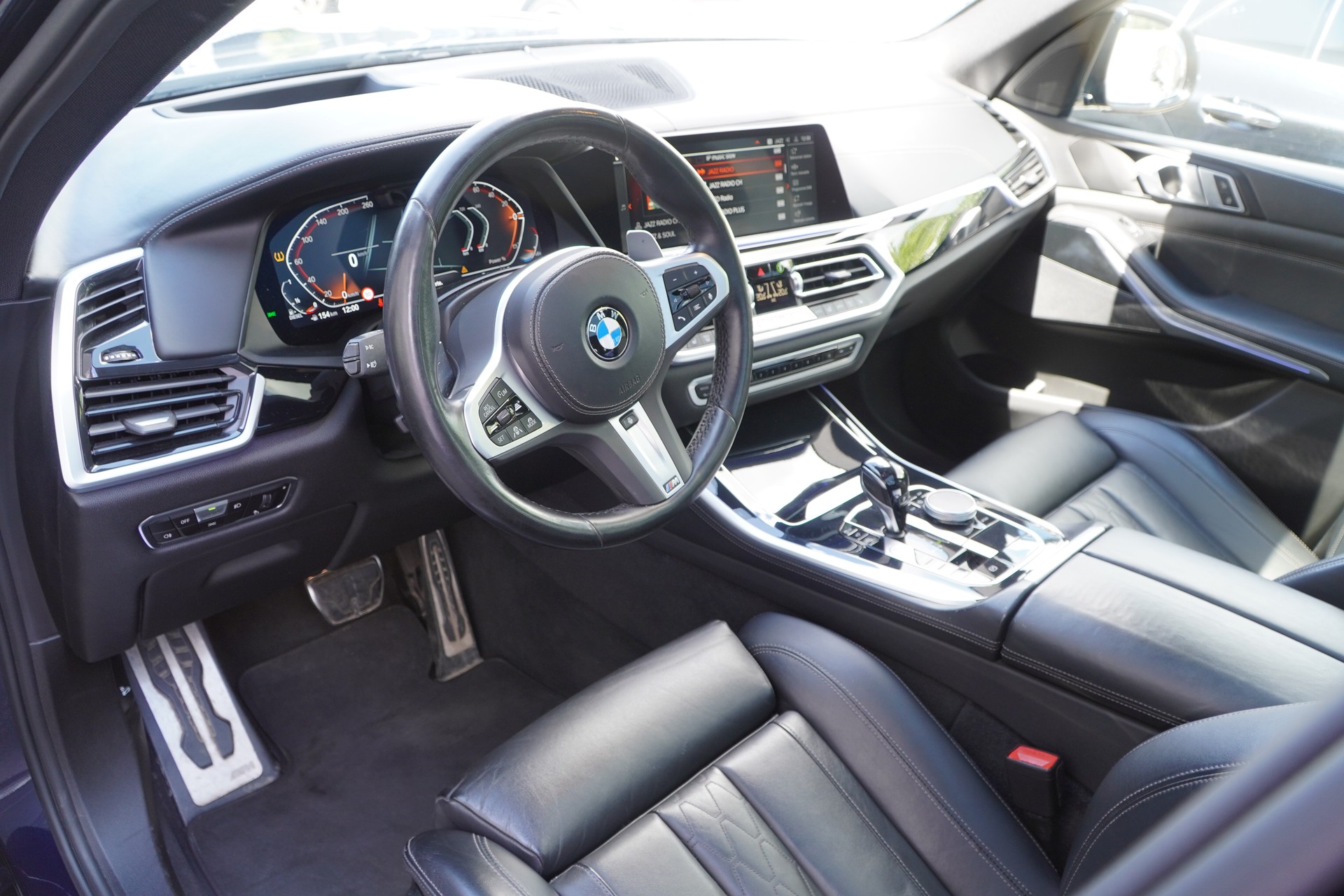 BMW X5 xDrive 48V 30d M Sport Steptronic-image-12