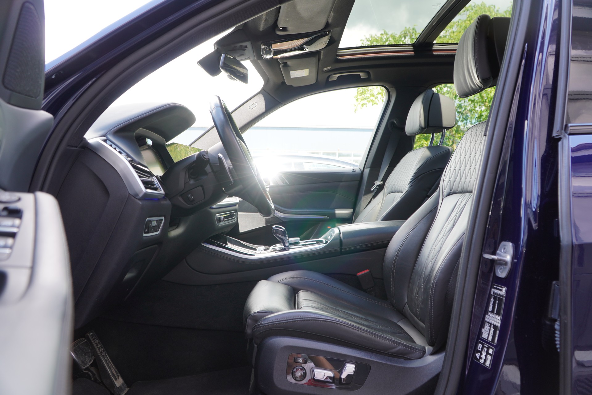 BMW X5 xDrive 48V 30d M Sport Steptronic-image-8