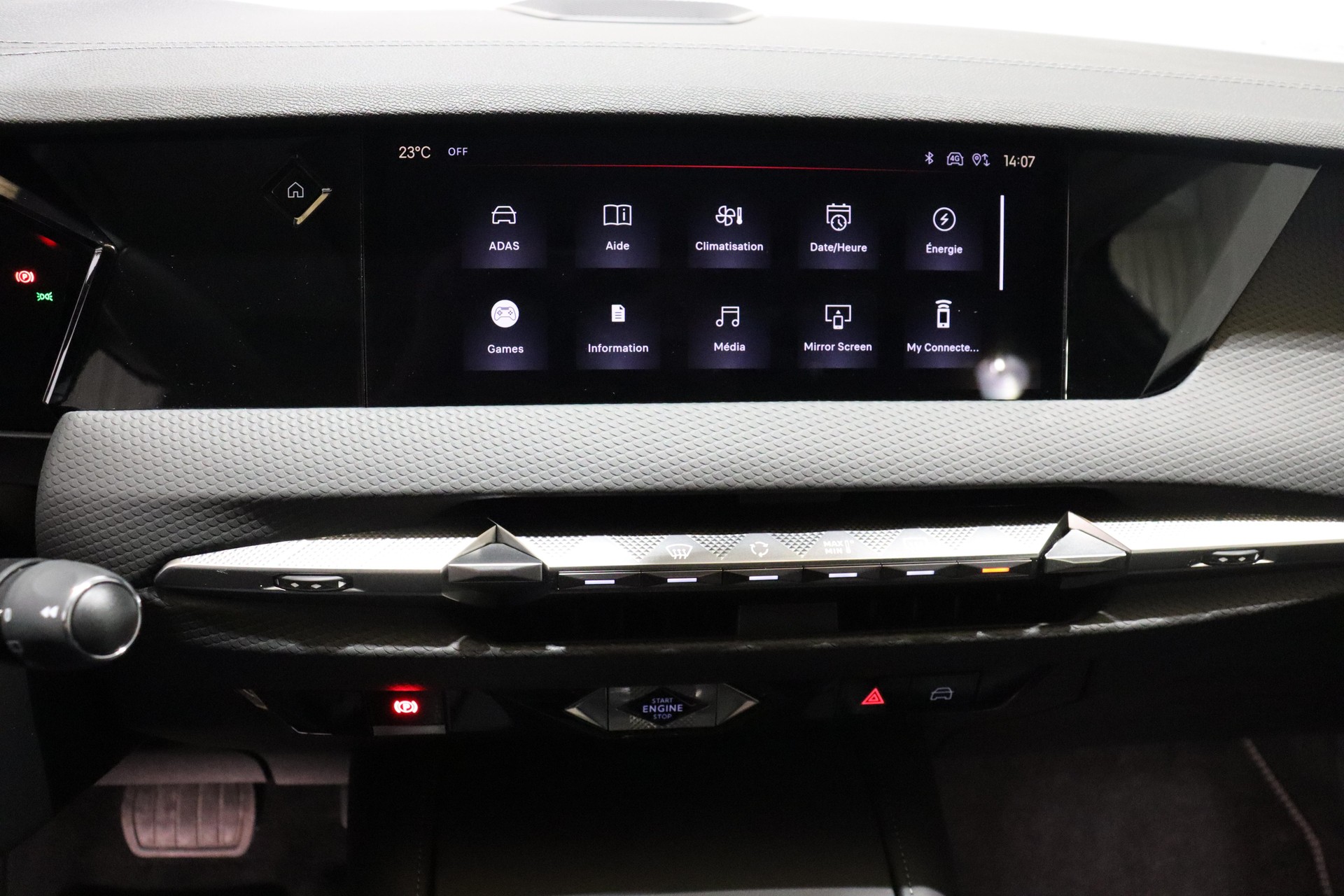 DS AUTOMOBILES 4 1.6 E-Tense Rivoli-image-11
