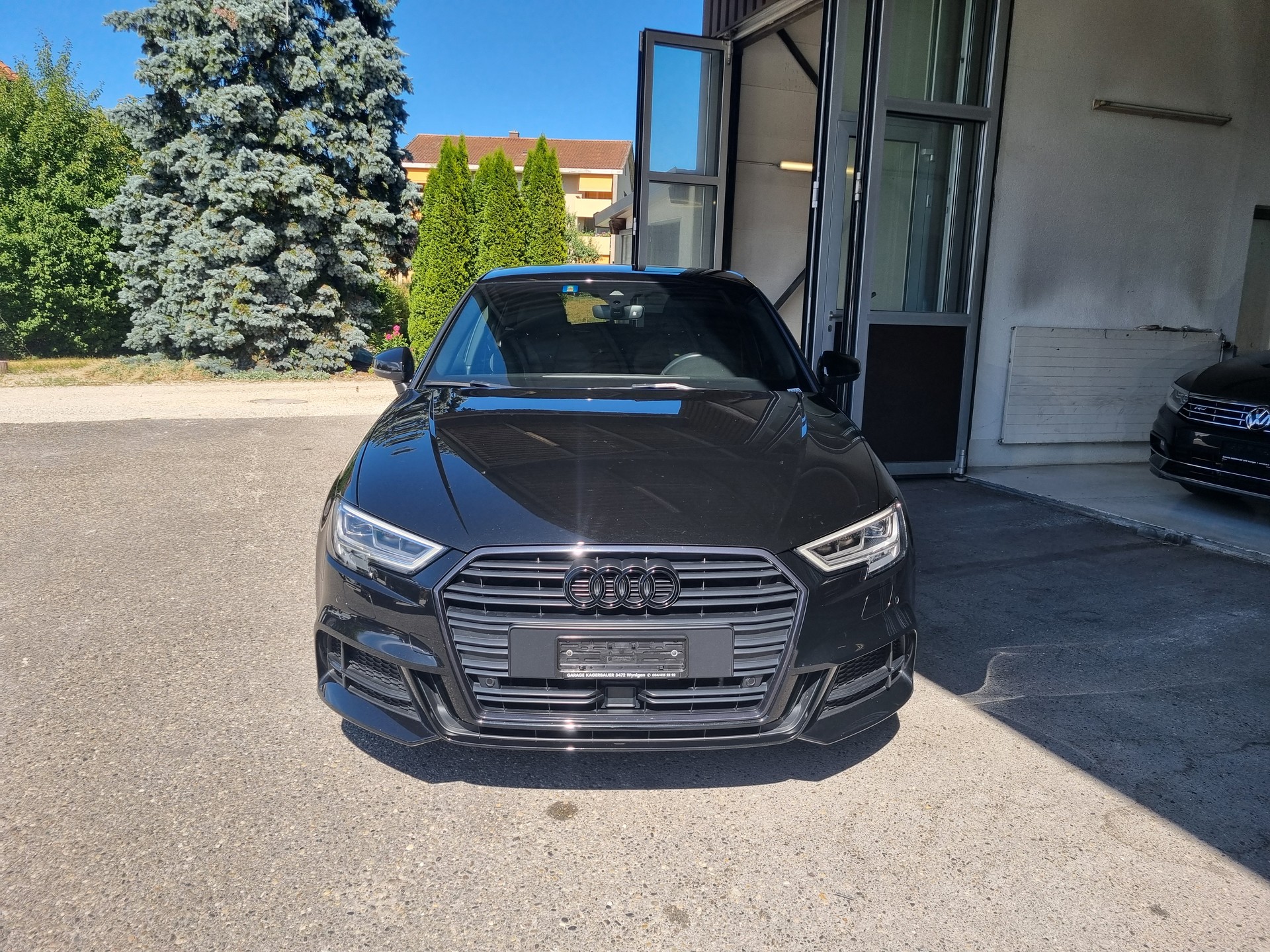 AUDI A3 Sportback 35 TFSI Sport S-tronic-image-0