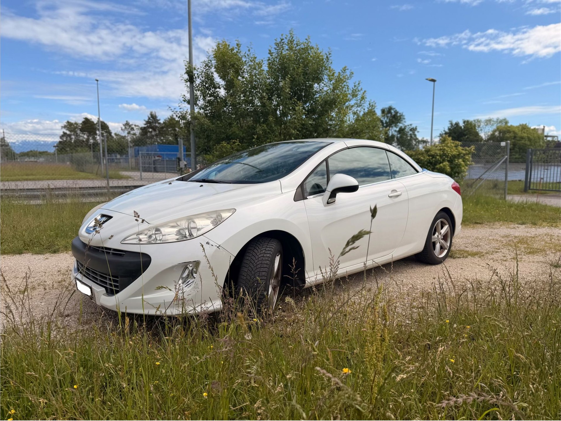 PEUGEOT 1.6 VTi 120 Sport-image-0