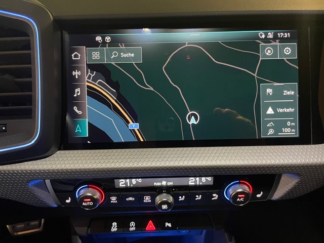 AUDI A1 Sportback 30 TFSI S Line Attraction S-tronic-image-7