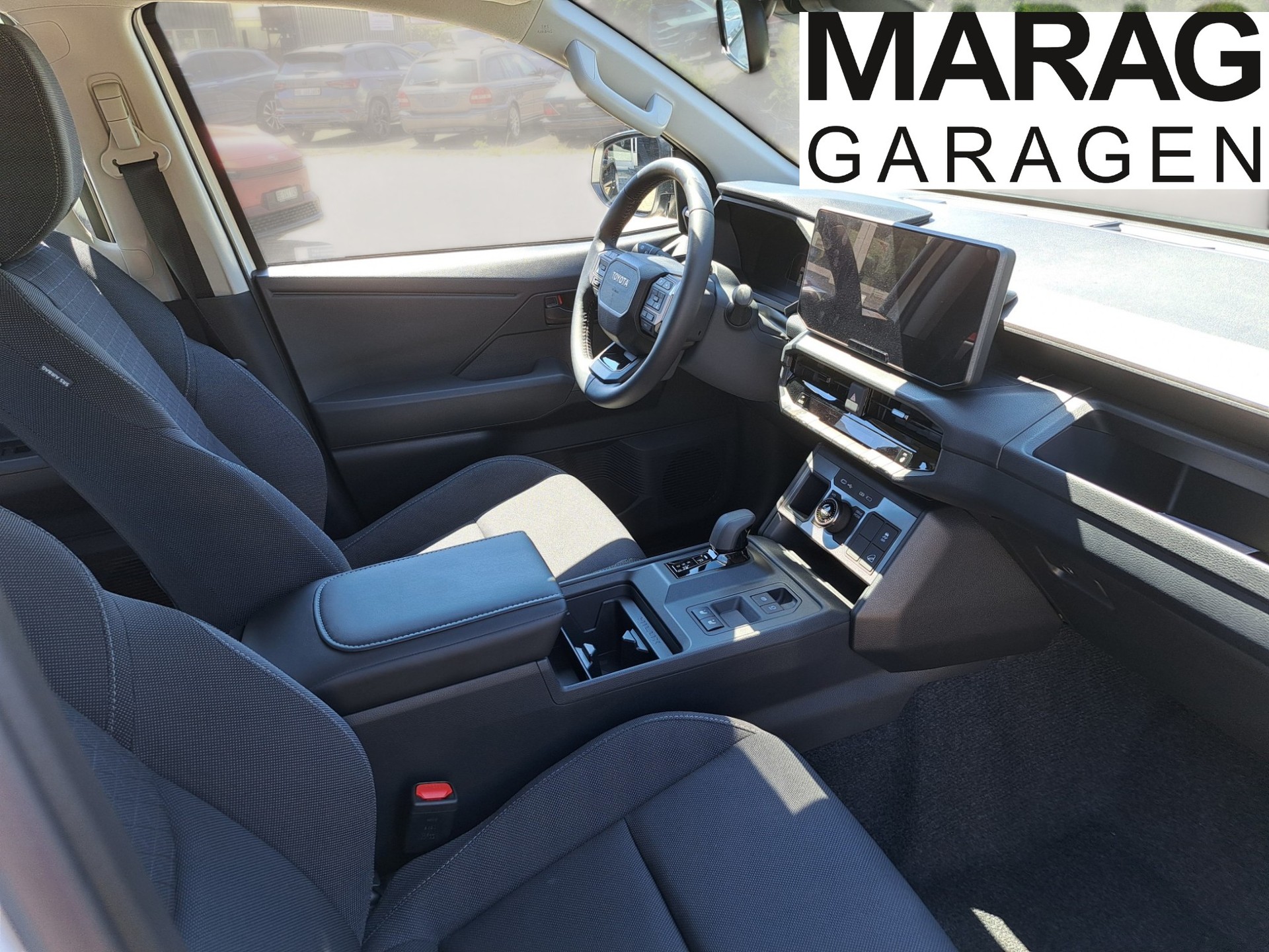 TOYOTA Hilux BEV 59.2 kWh Comfort Double Cab AWD-image-5