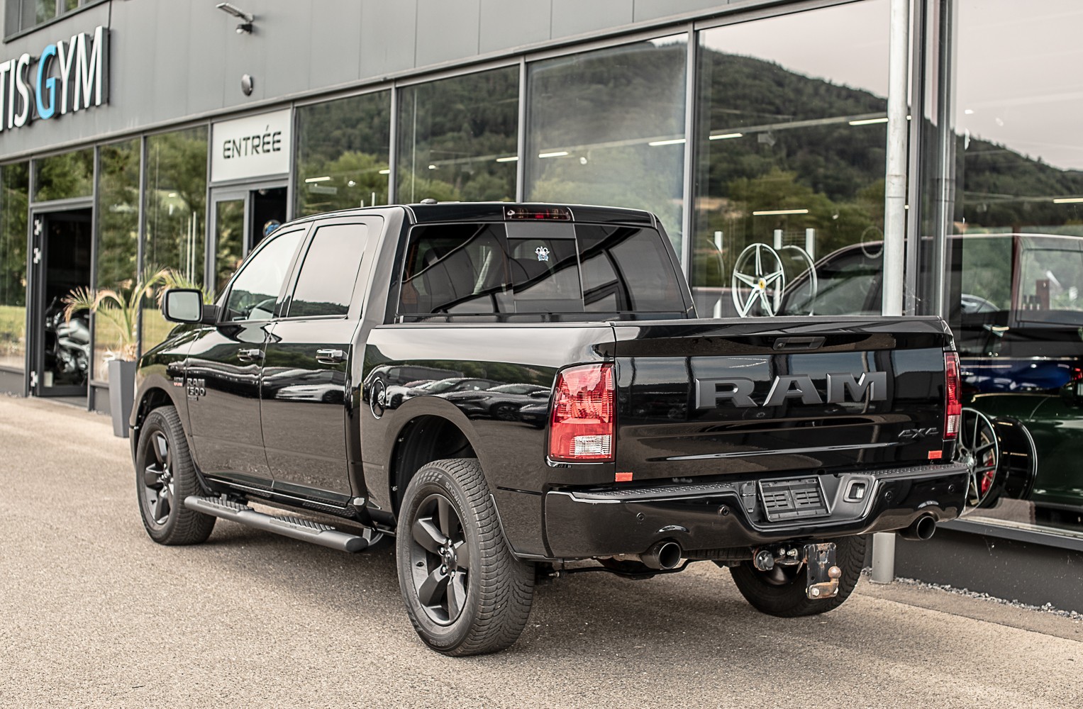 DODGE 1500 5.7 HEMI-image-3