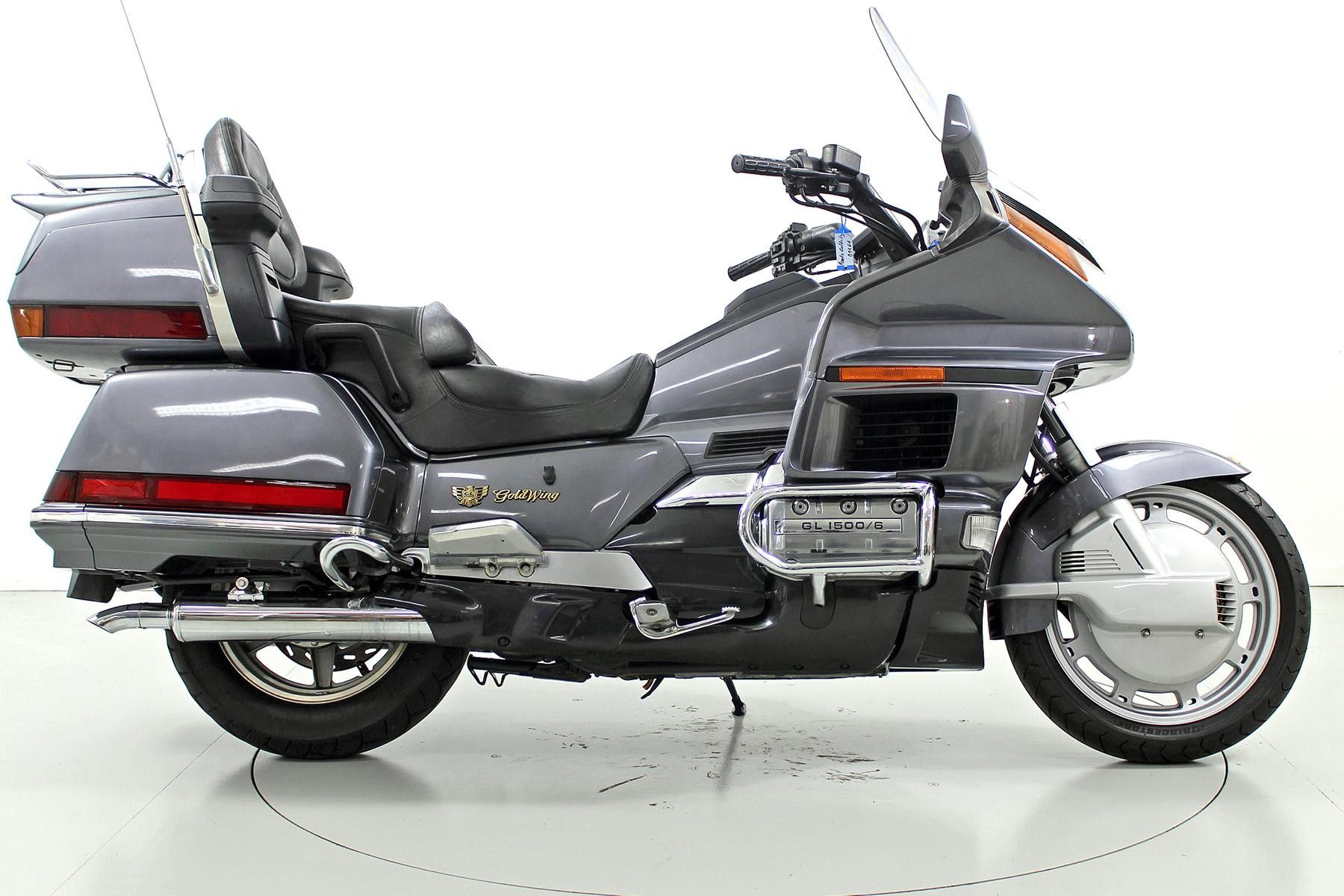 HONDA GL 1500 Goldwing-showroom-element-3