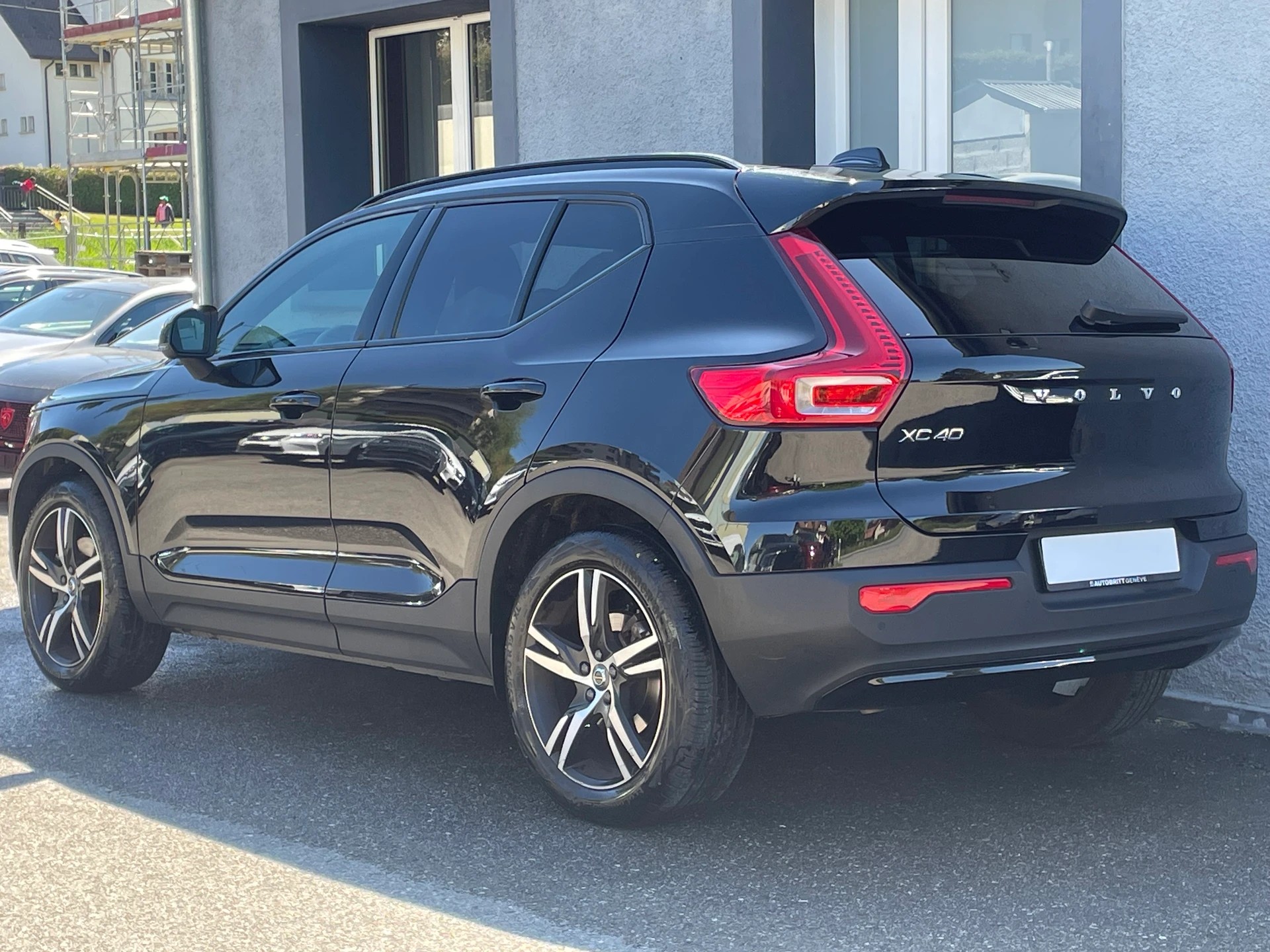 VOLVO XC40 B4 Benzin Mild Hybrid AWD Ultim. Bright DCT-image-3