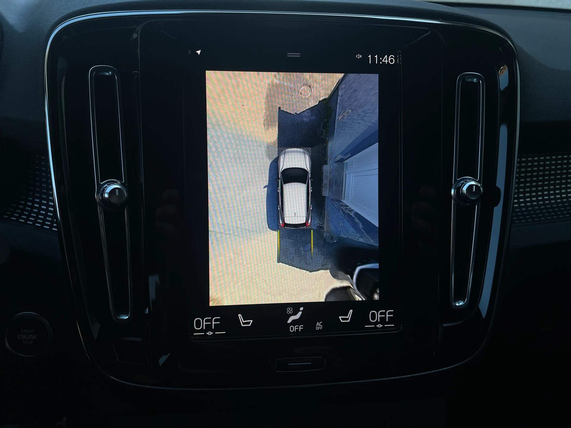 VOLVO XC40 B4 Benzin Mild Hybrid AWD Ultim. Bright DCT-image-8