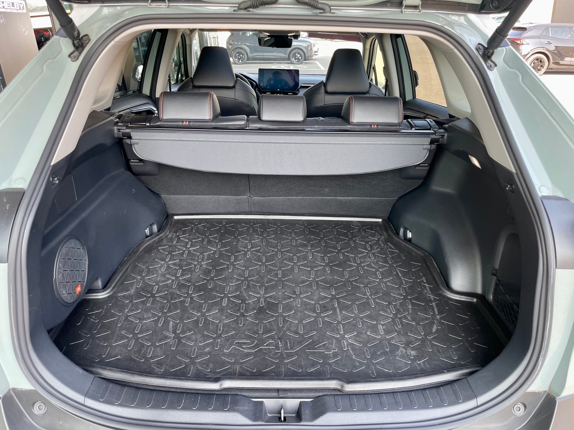 TOYOTA RAV-4 2.5 HSD ADVENTURE e-CVT 4WD-image-7