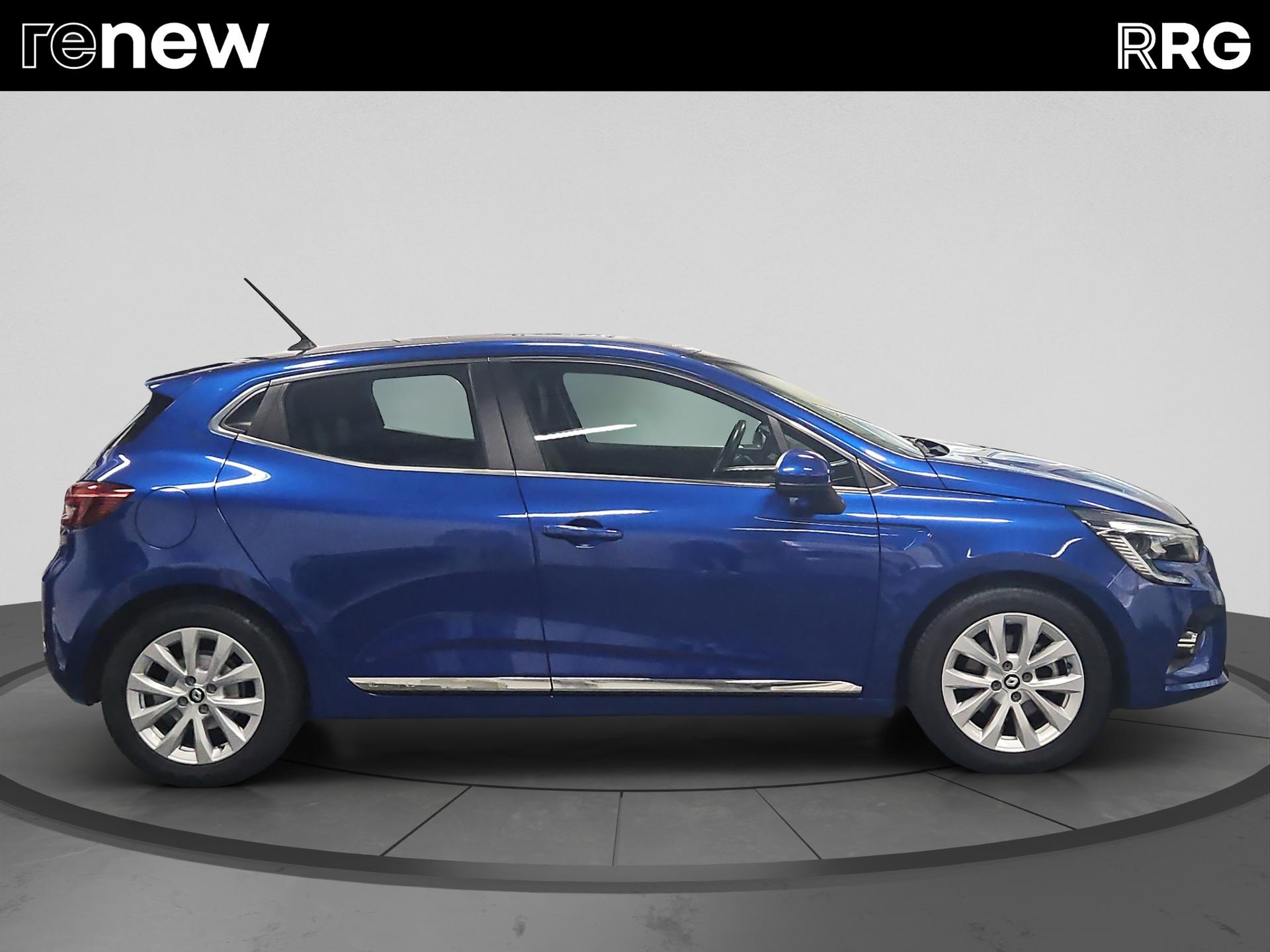 RENAULT Clio 1.6 E-Tech Intens-image-1