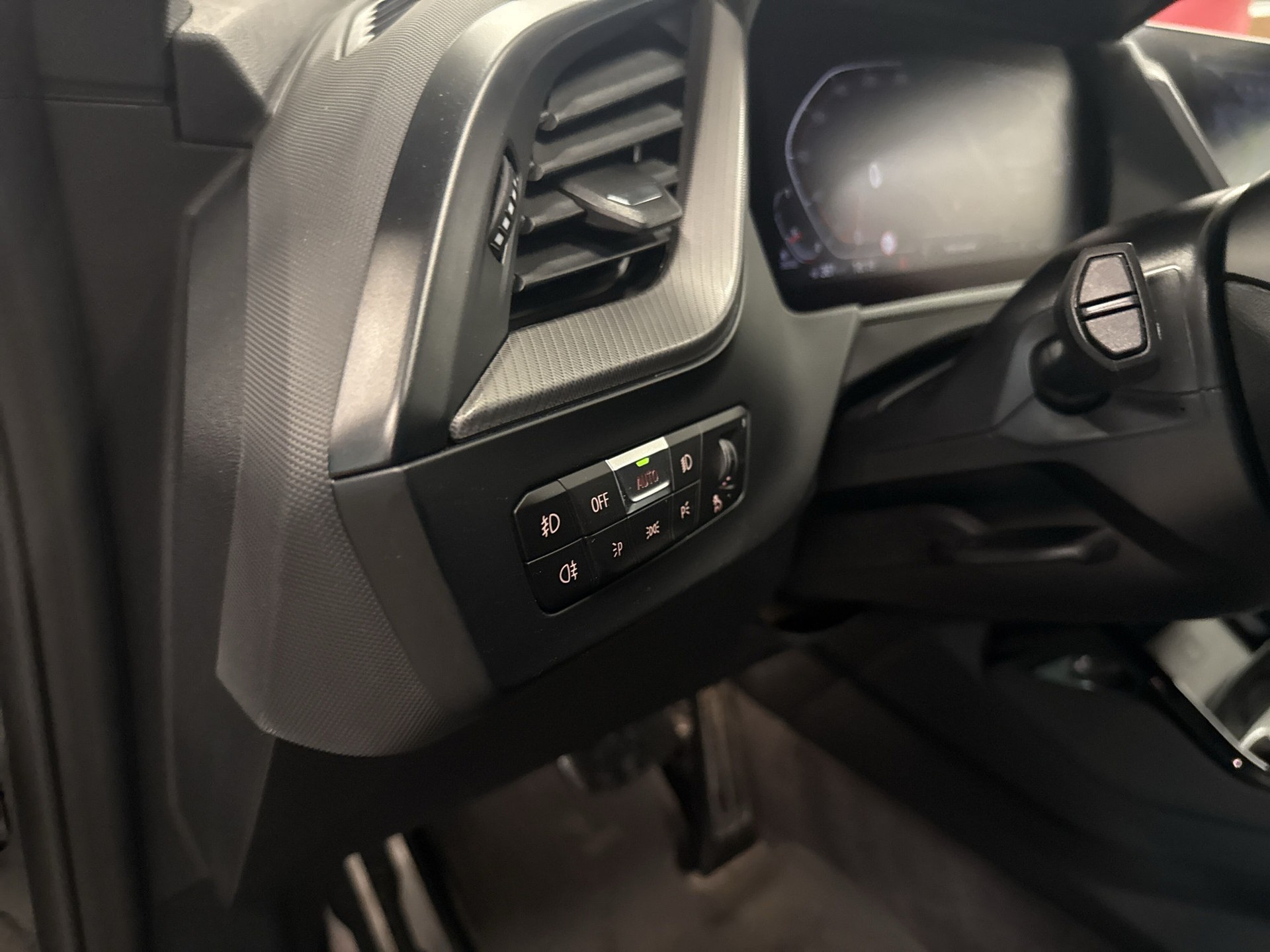 BMW 220d Gran Coupé xDrive M Sport Steptronic-image-19