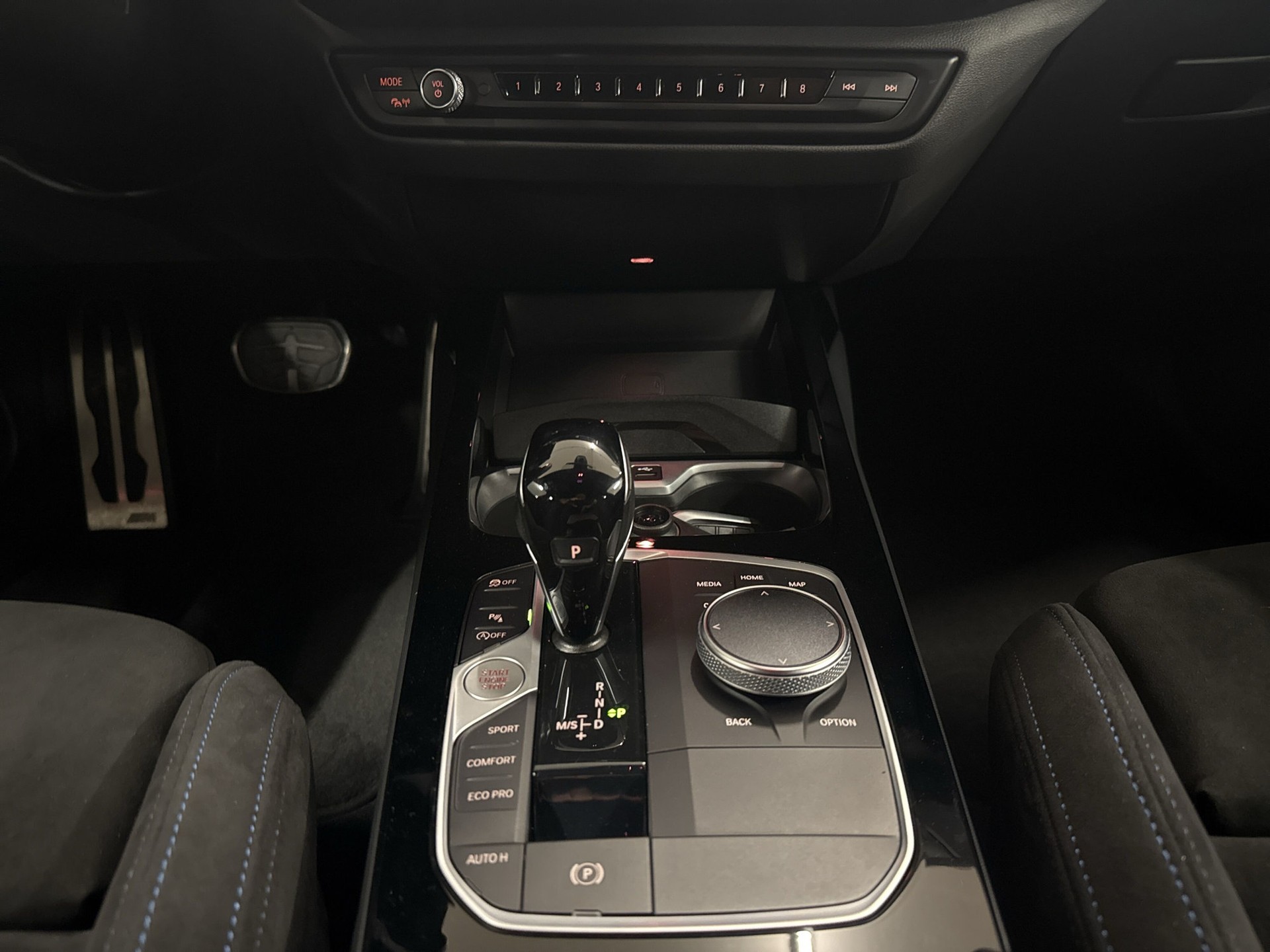 BMW 220d Gran Coupé xDrive M Sport Steptronic-image-12