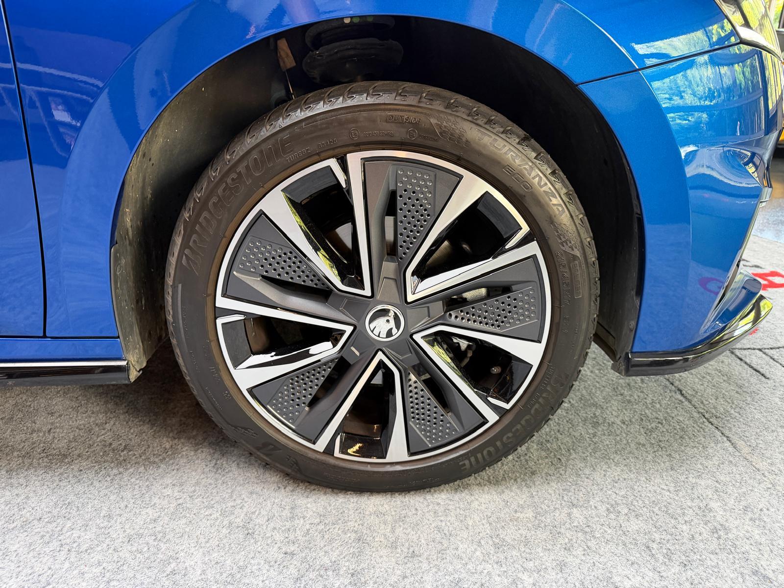 SKODA Fabia 1.5 TSI Monte Carlo DSG-image-10