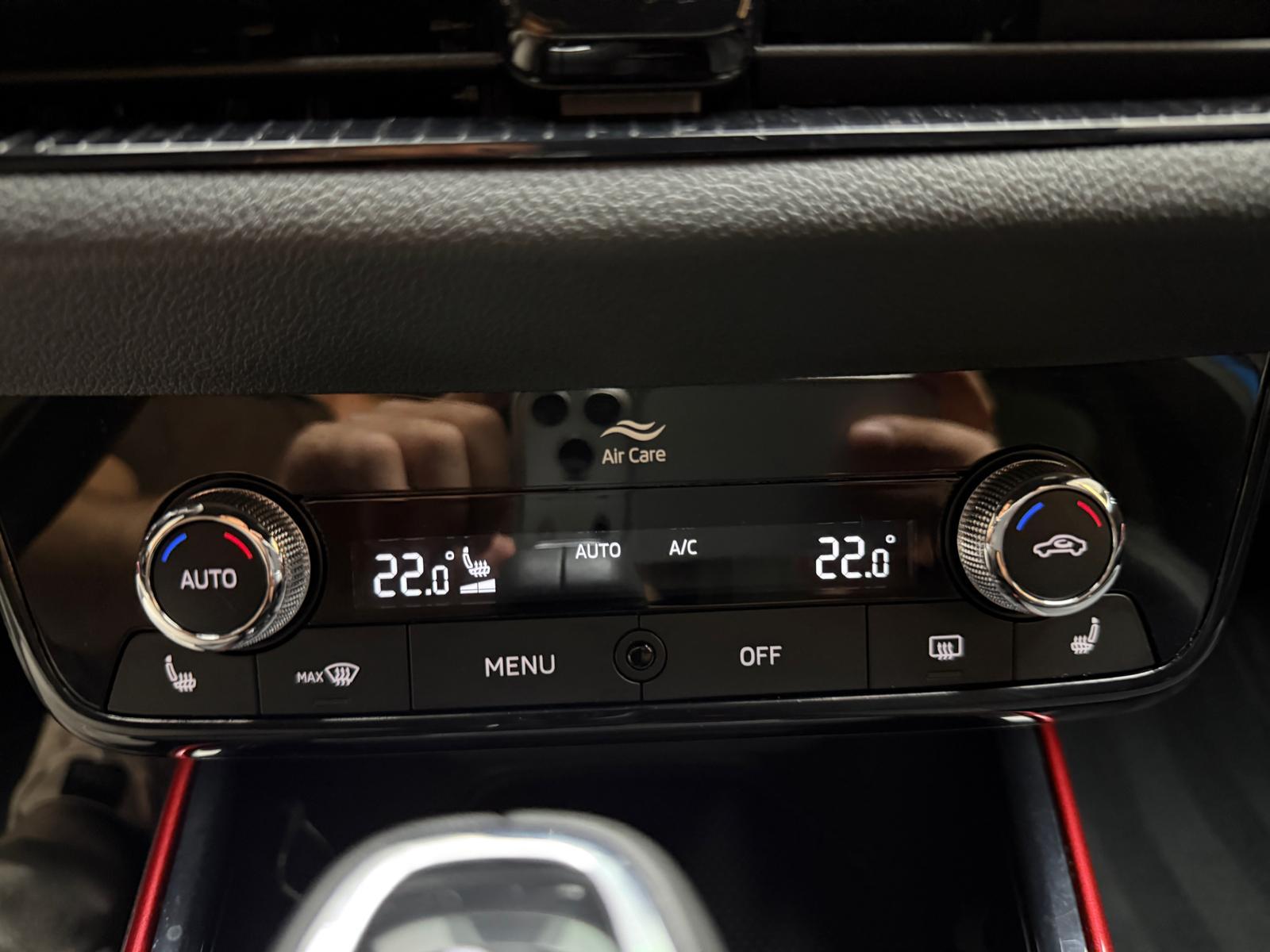 SKODA Fabia 1.5 TSI Monte Carlo DSG-image-19