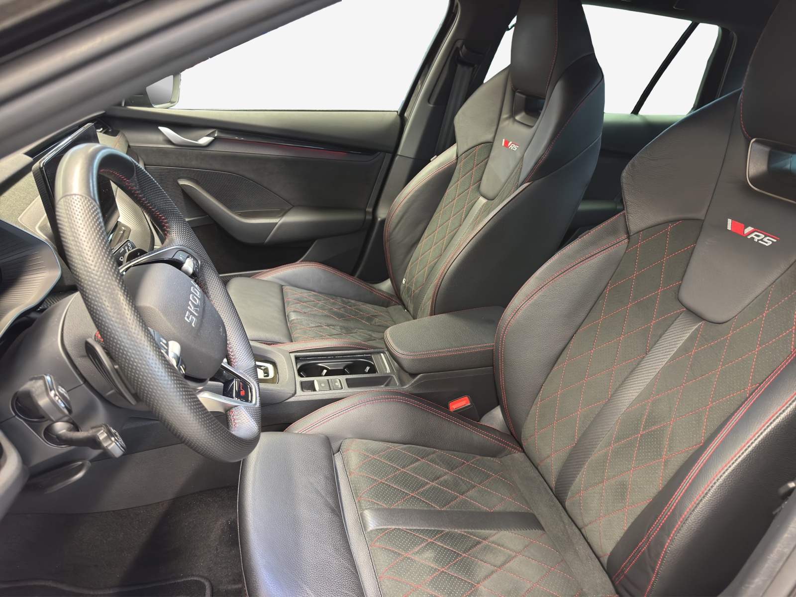 SKODA Octavia Combi 2.0 TSI DSG RS-image-7