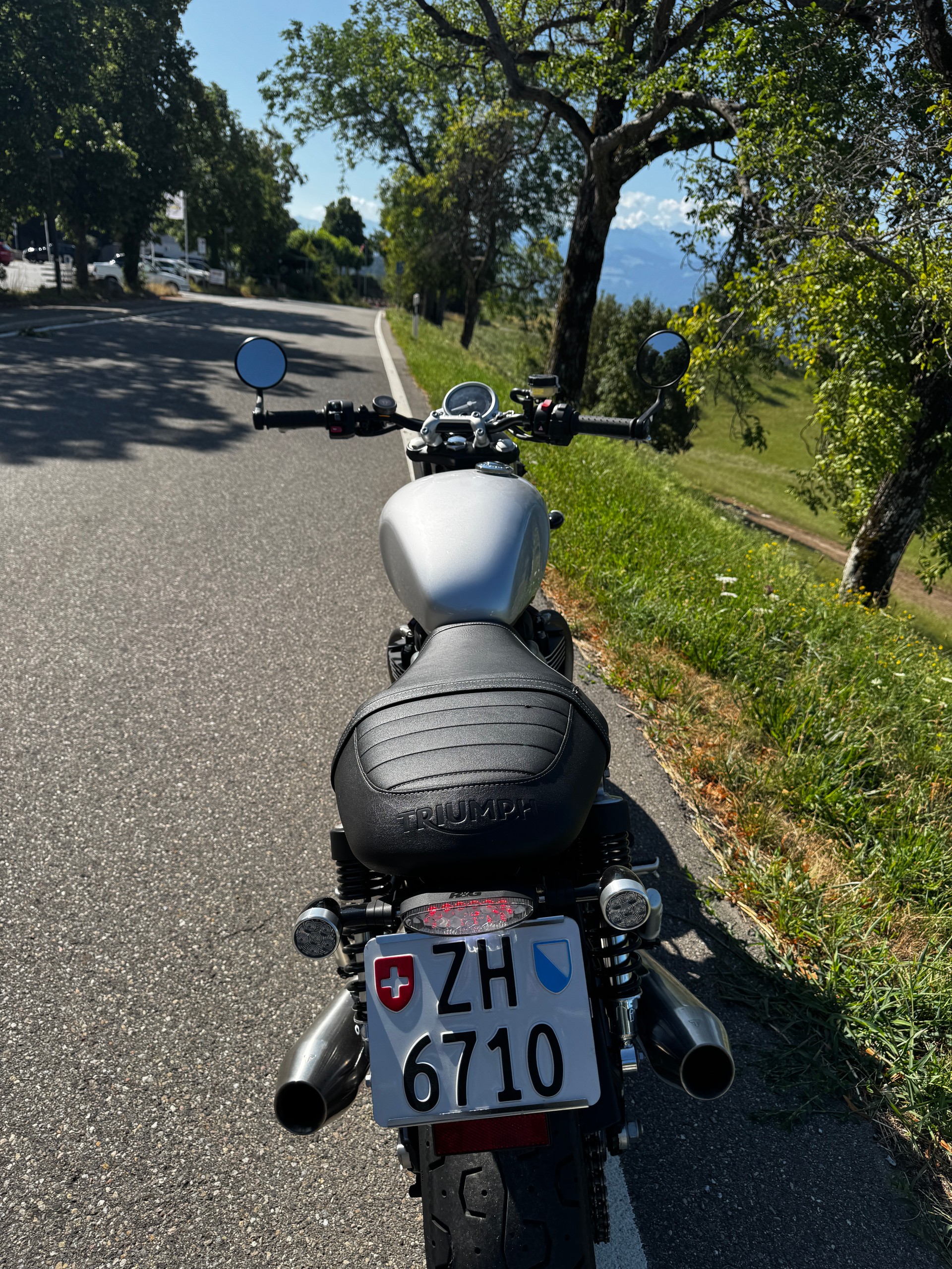 TRIUMPH Street Twin 900 i-image-5