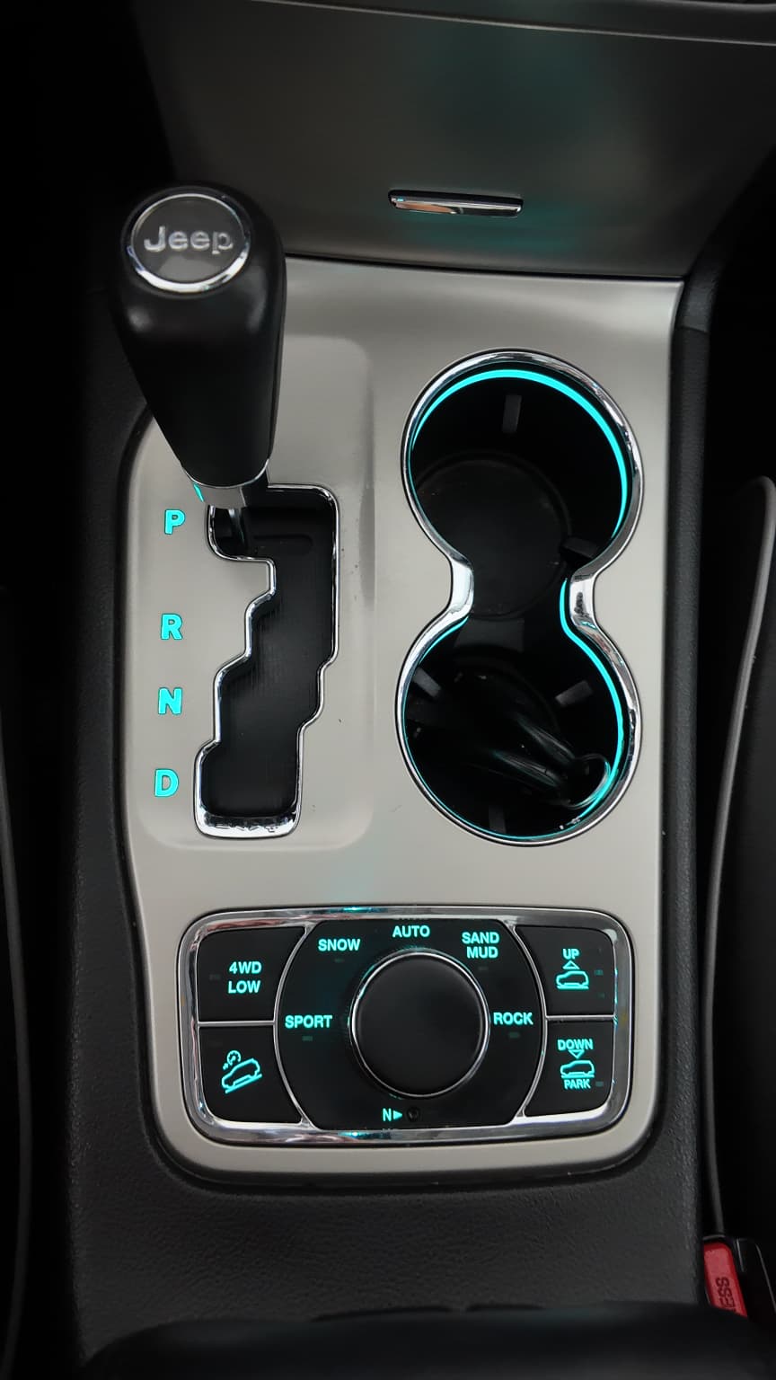 JEEP Grand Cherokee 3.0 CRD Overland Automatic-image-9