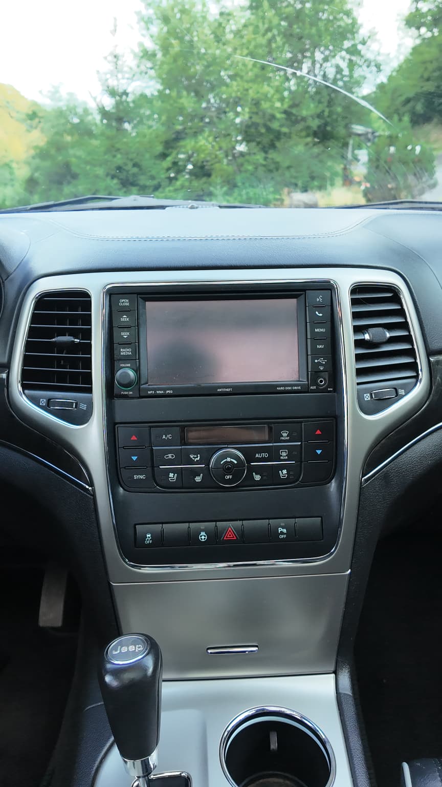 JEEP Grand Cherokee 3.0 CRD Overland Automatic-image-7