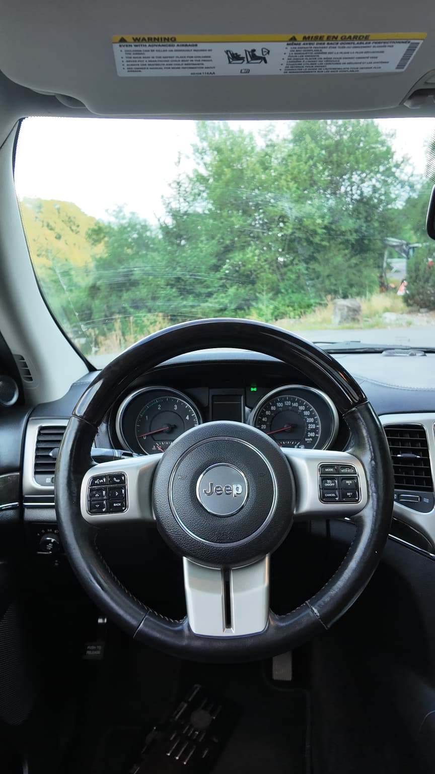 JEEP Grand Cherokee 3.0 CRD Overland Automatic-image-8