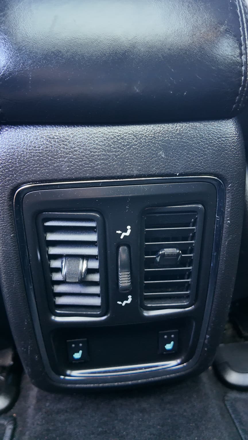 JEEP Grand Cherokee 3.0 CRD Overland Automatic-image-10