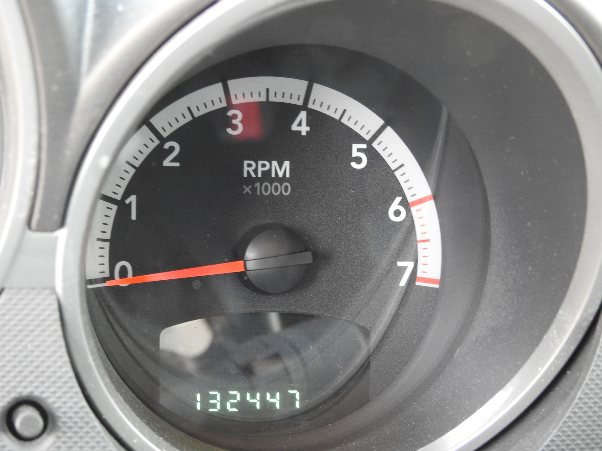 DODGE NITRO SXT 4.0-image-21