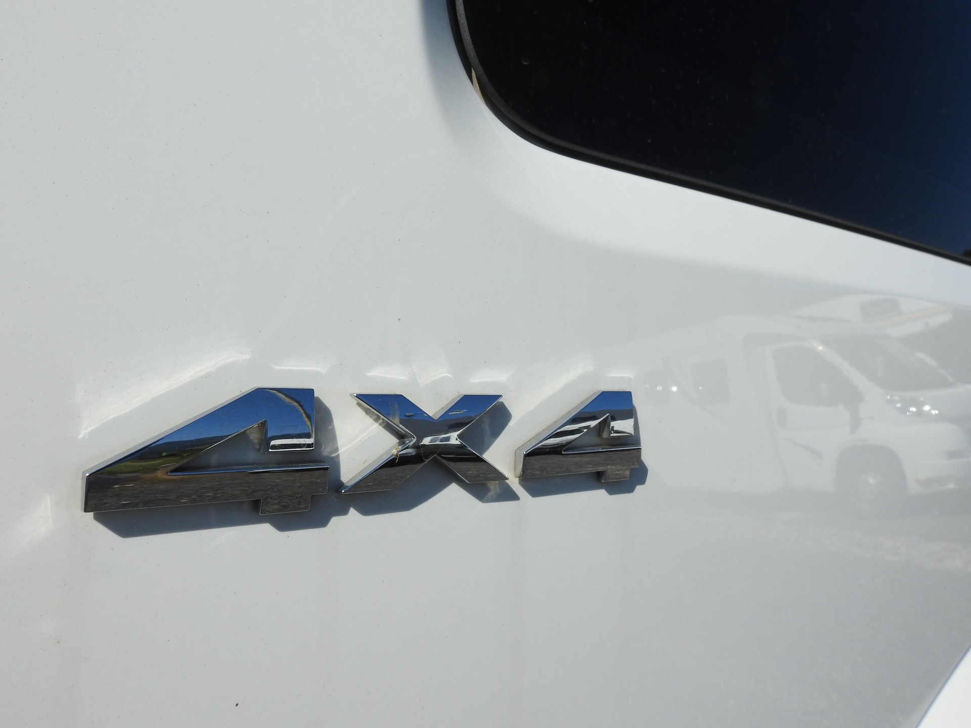 DODGE NITRO SXT 4.0-image-28