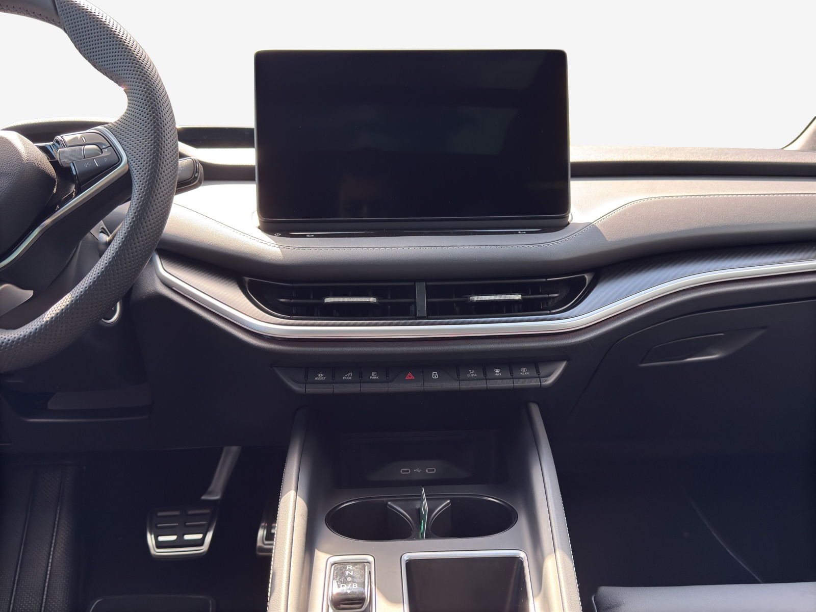 SKODA Enyaq 4x4 RS-image-10