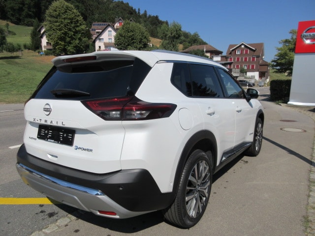 NISSAN X-Trail 1.5 VC-T Tekna+ e-4orce-image-2
