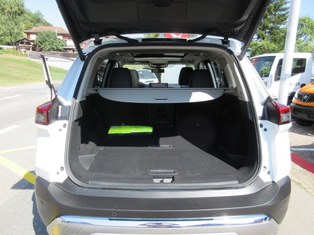 NISSAN X-Trail 1.5 VC-T Tekna+ e-4orce-image-13