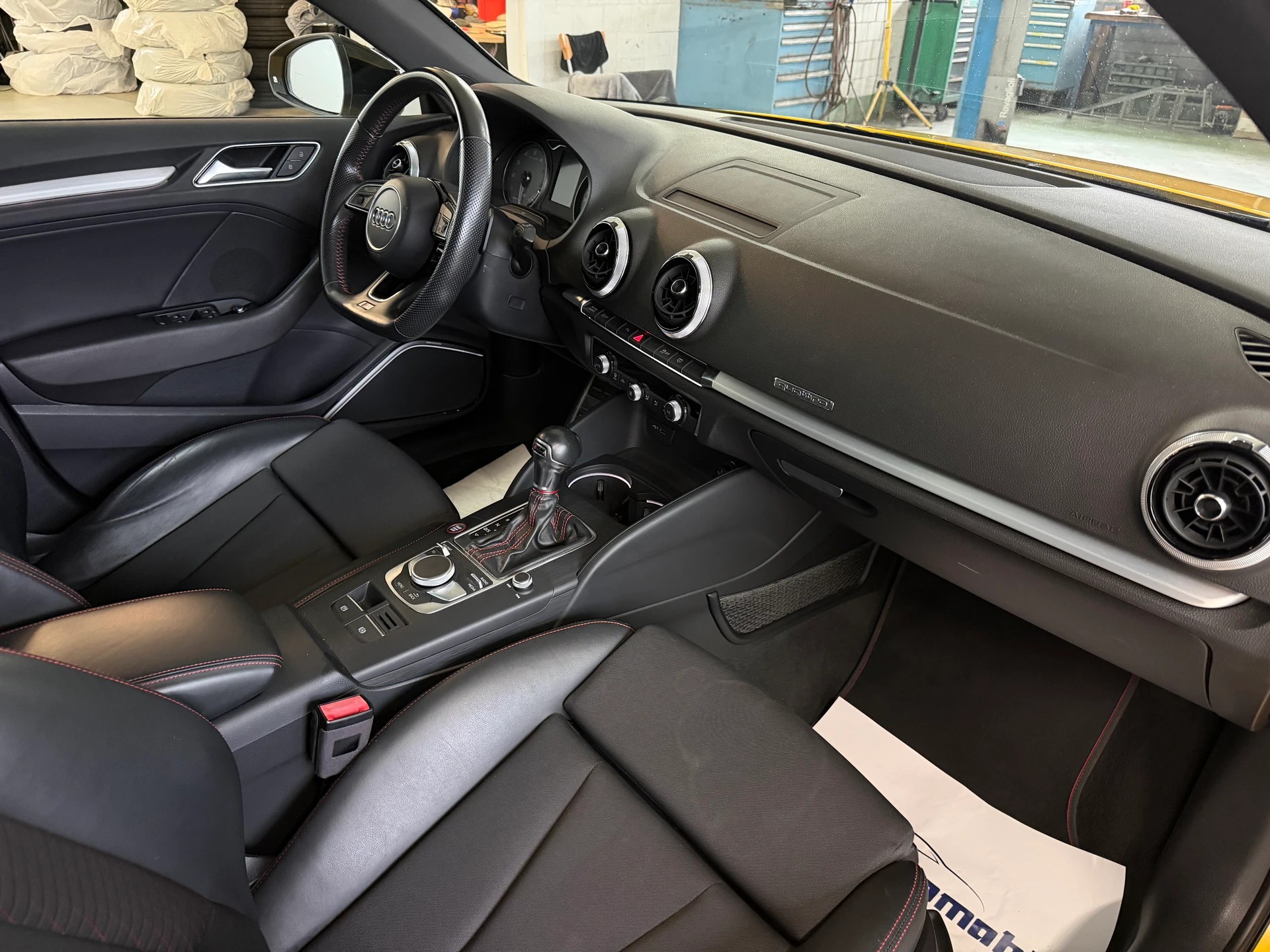 AUDI S3 Sportback 2.0 TFSI quattro S-tronic | Frisch MFK | Pano Dach | Bang & Olufsen-image-10