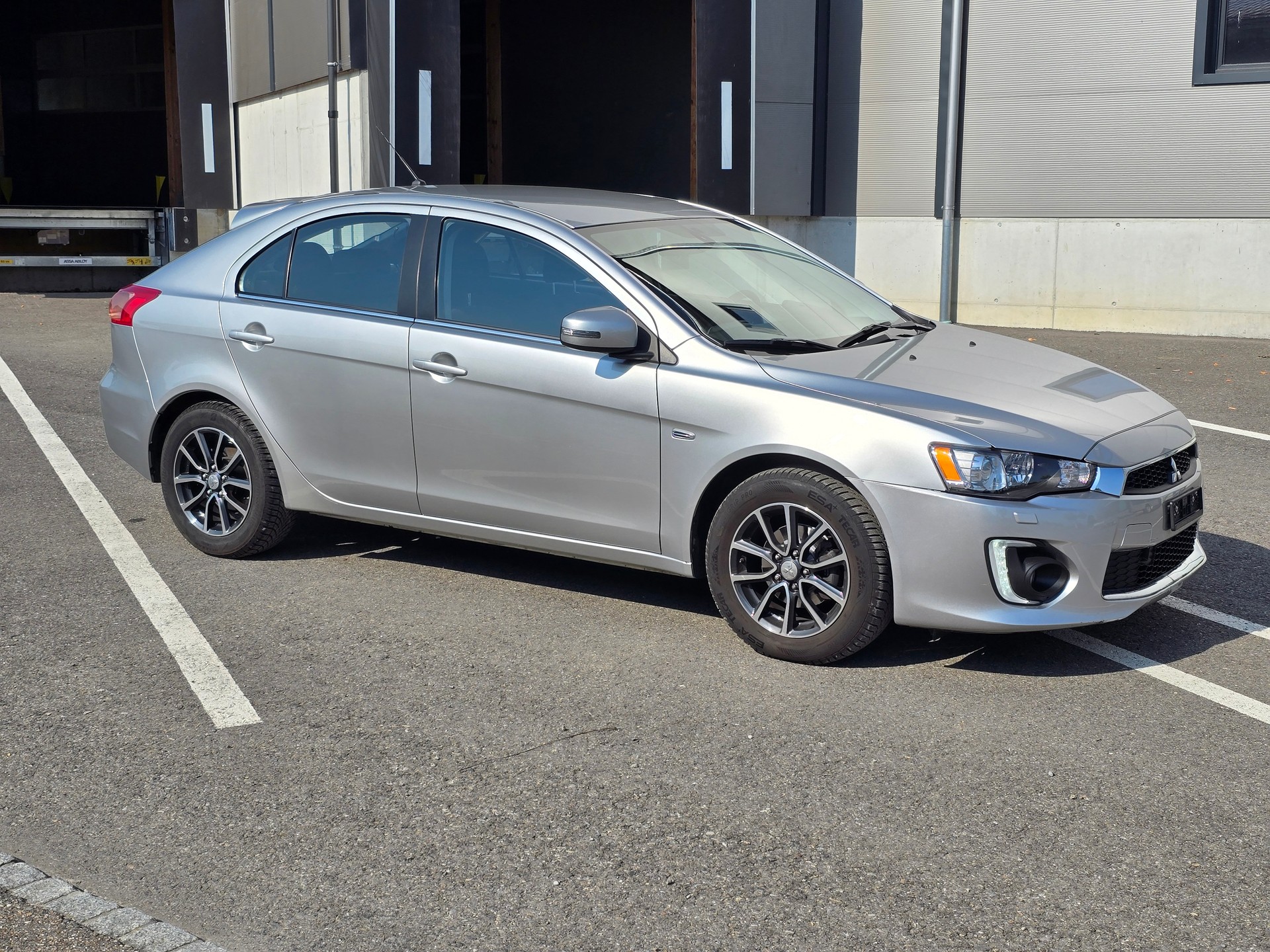 MITSUBISHI 1.8 MIVEC Style CVT-image-0