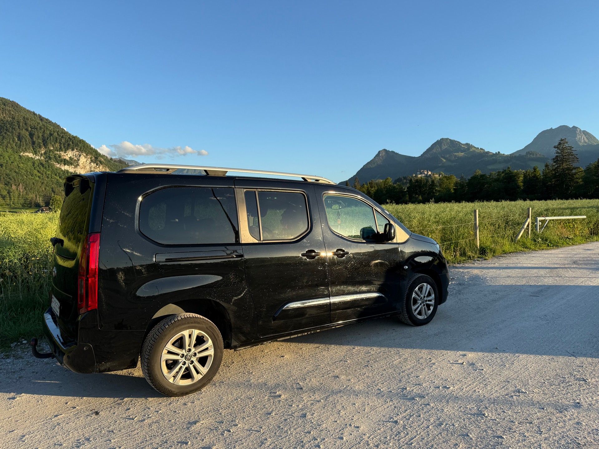 TOYOTA PROACE CITY VERSO-image-2
