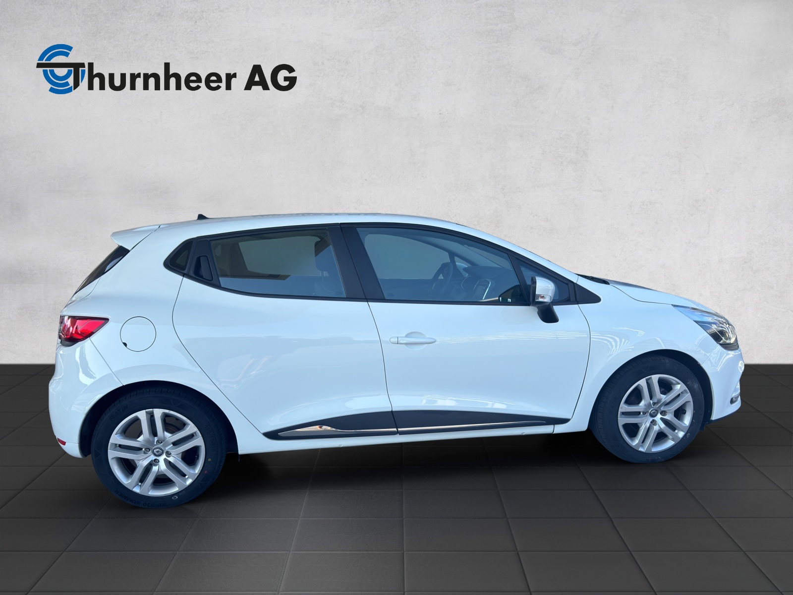 RENAULT Clio 0.9 12V Zen-image-6