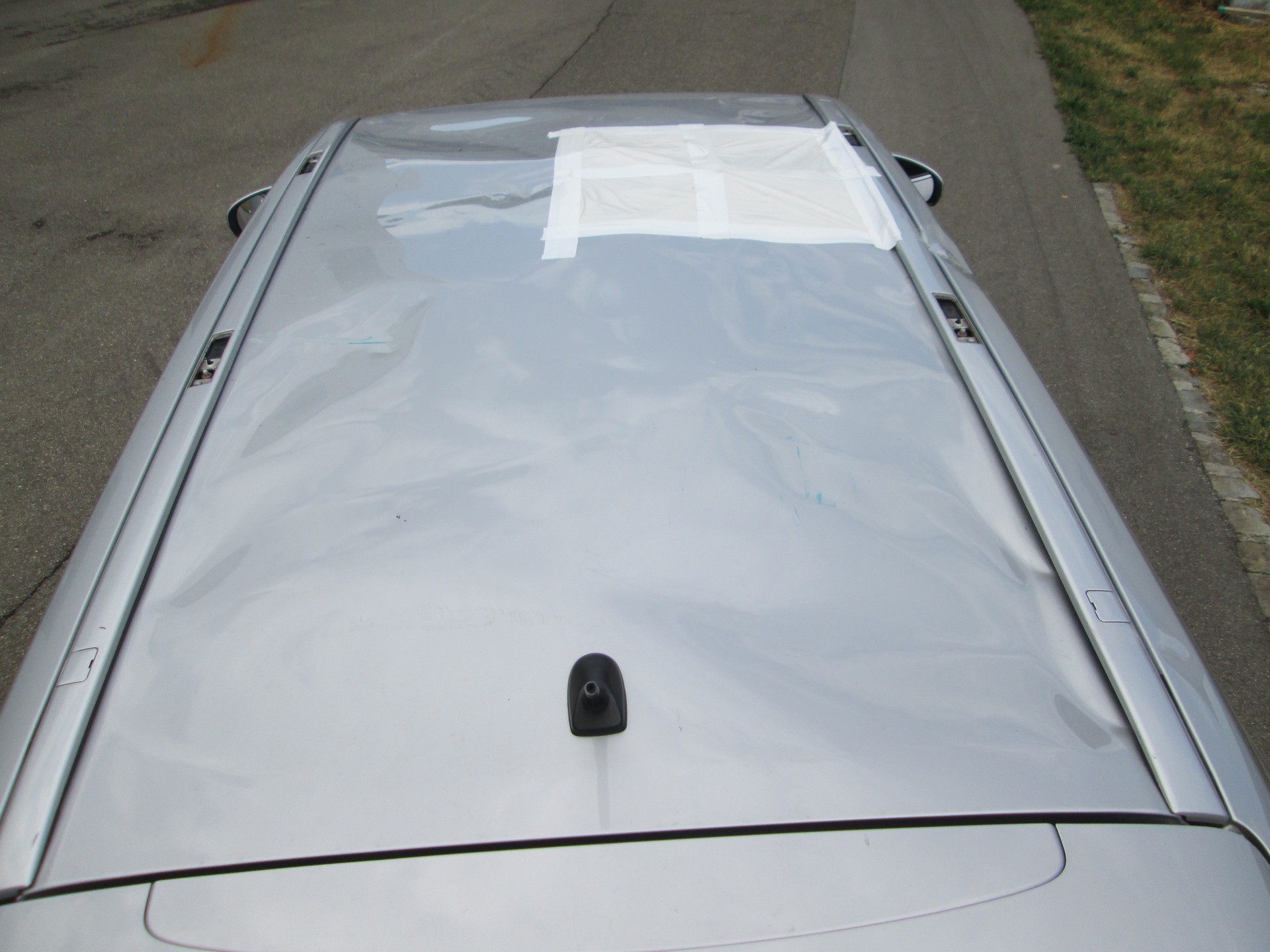 TOYOTA Avensis Sportswagon 2.0 Sol Premium-image-9