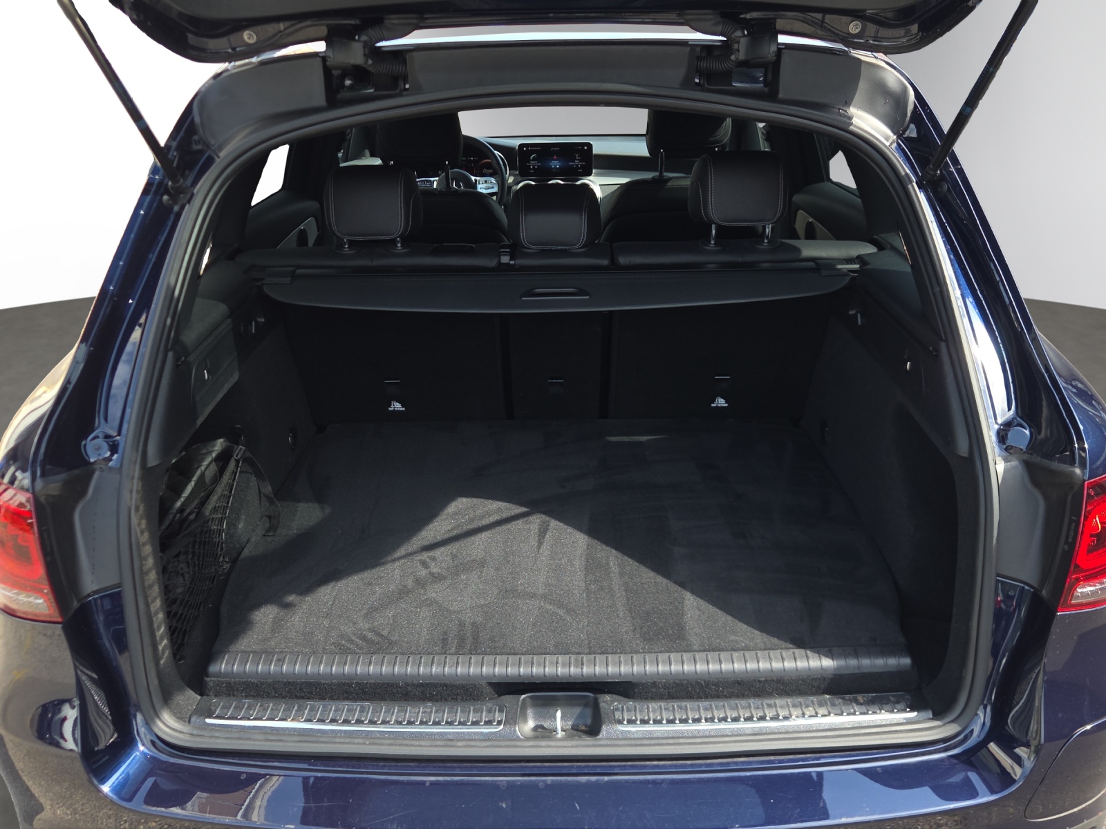 Image MERCEDES-BENZ GLC-300 GLC 300 e AMG Line Plus 4Matic 9G-Tronic